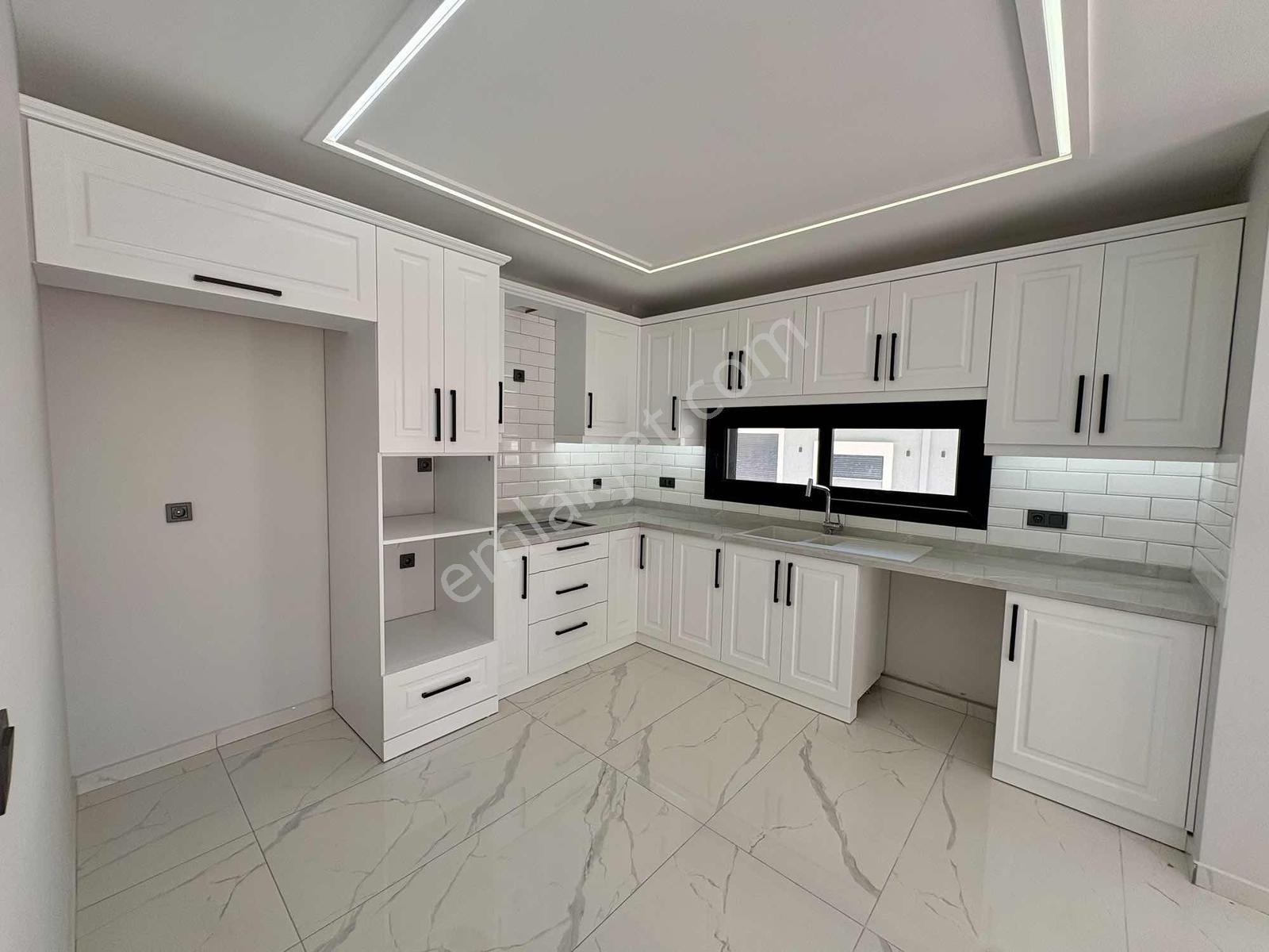 Didimde Denize 500 Metre Mesafede Site İçinde 3+1 Villa - Görsel 4