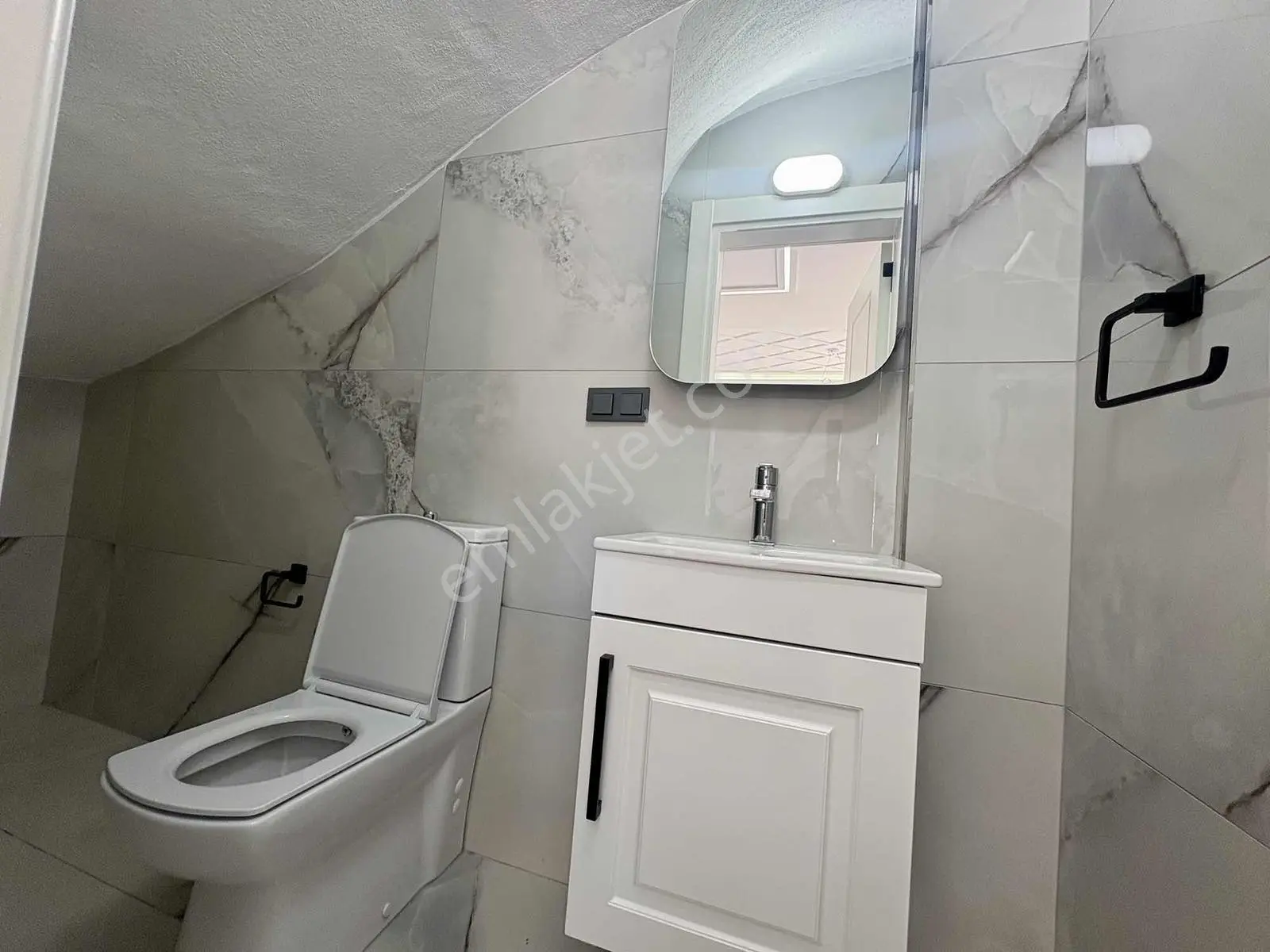 Didimde Denize 500 Metre Mesafede Site İçinde 3+1 Villa - Görsel 21