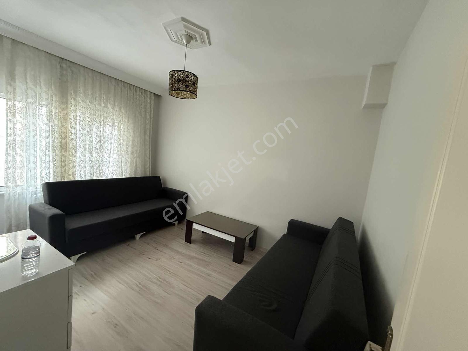 İstiklal Mh. Merkezde Denize 3 Dk Uzaklıkta 144 M2 3+1 Daire - Görsel 9