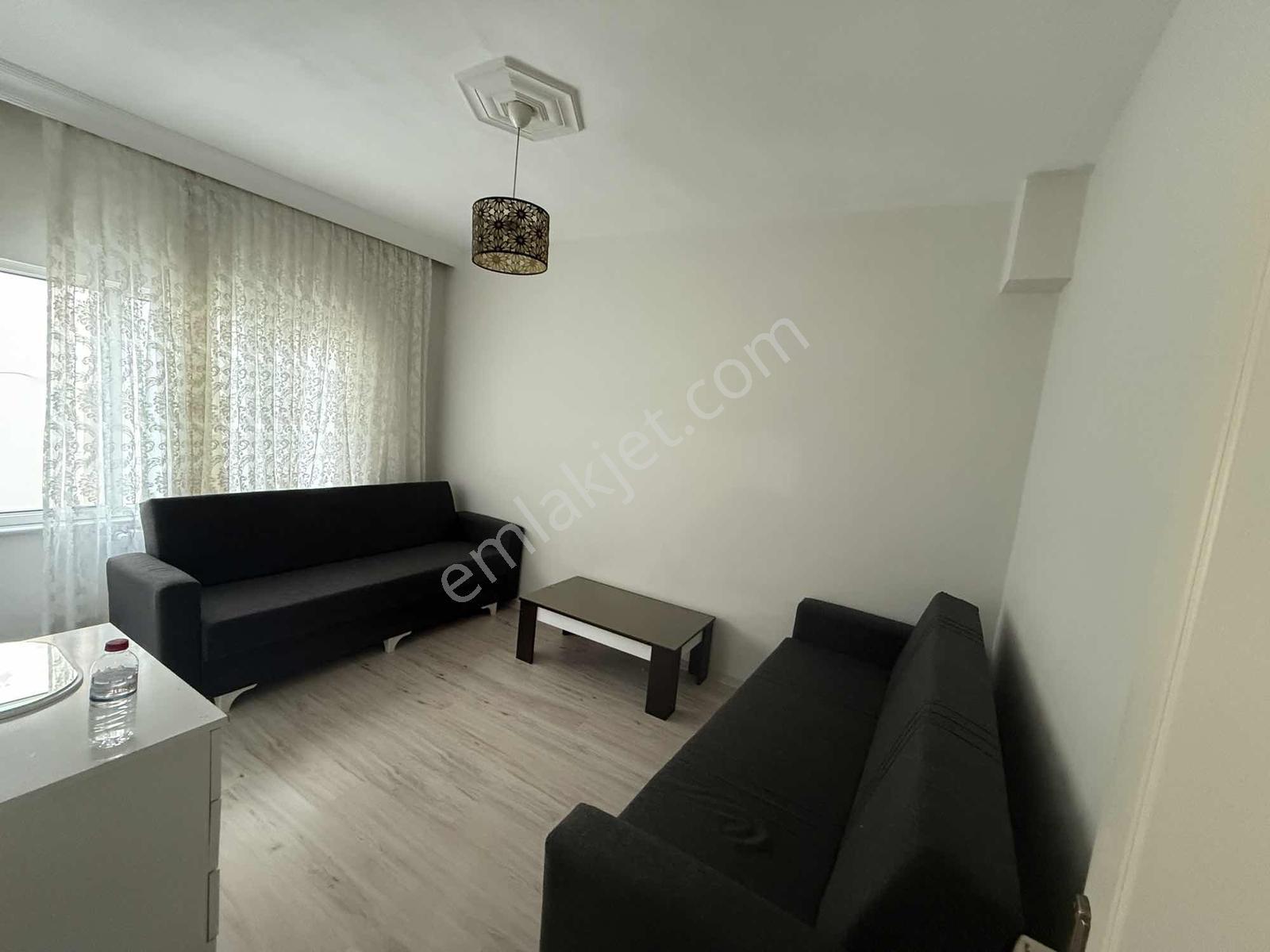 İstiklal Mh. Merkezde Denize 3 Dk Uzaklıkta 144 M2 3+1 Daire - Görsel 4