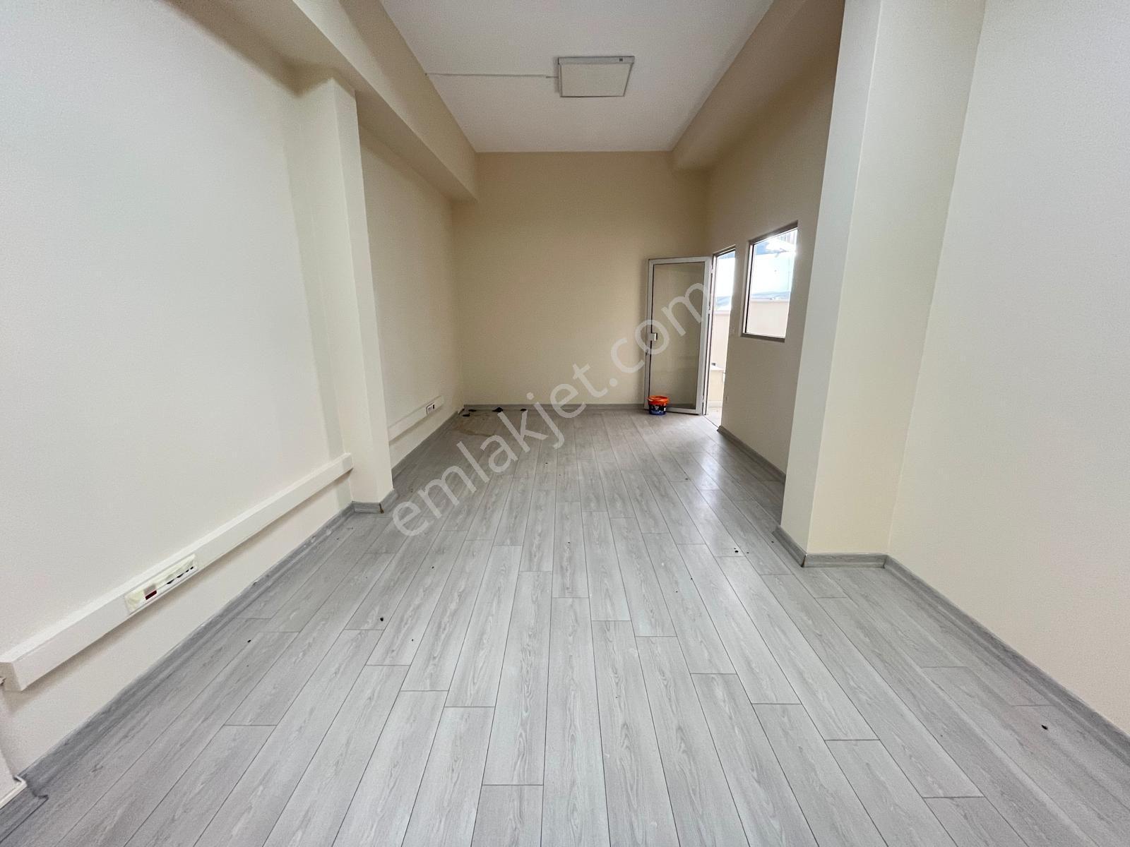 Seba'dan Sefaköy Merkezde 200 M2 Yeni Bina Düz Ayak Dükkan - Görsel 24
