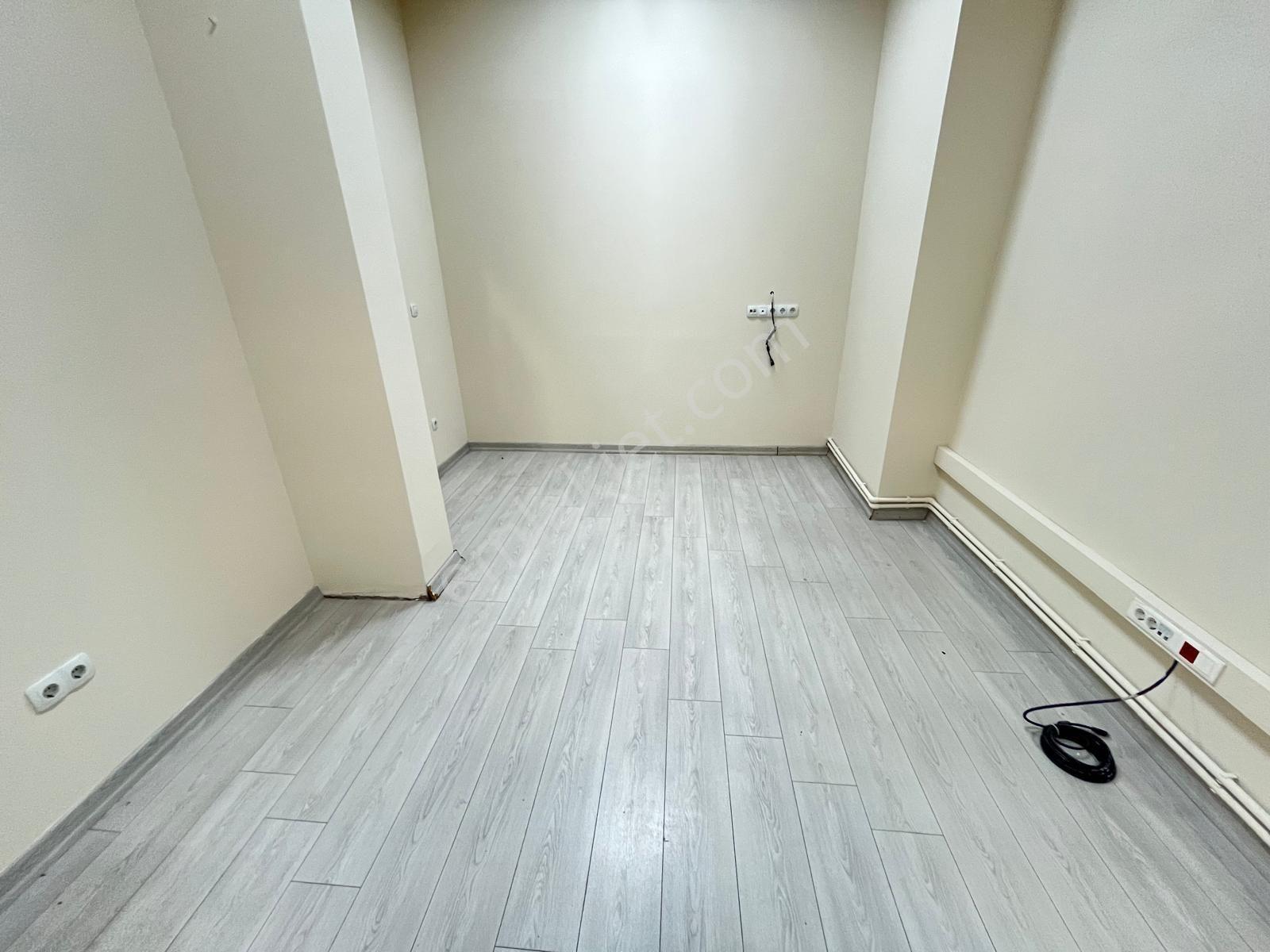 Seba'dan Sefaköy Merkezde 200 M2 Yeni Bina Düz Ayak Dükkan - Görsel 15