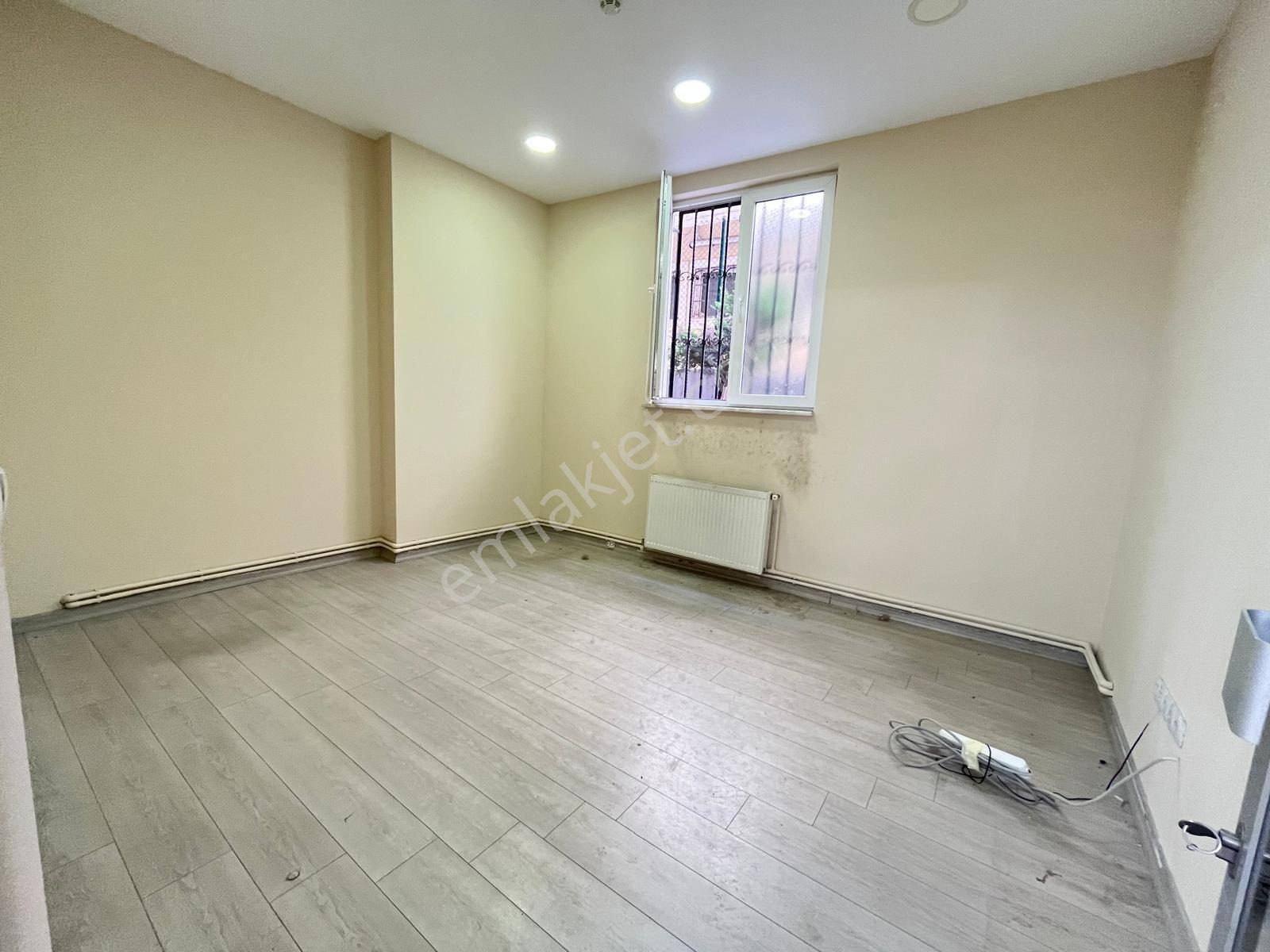 Seba'dan Sefaköy Merkezde 200 M2 Yeni Bina Düz Ayak Dükkan - Görsel 10