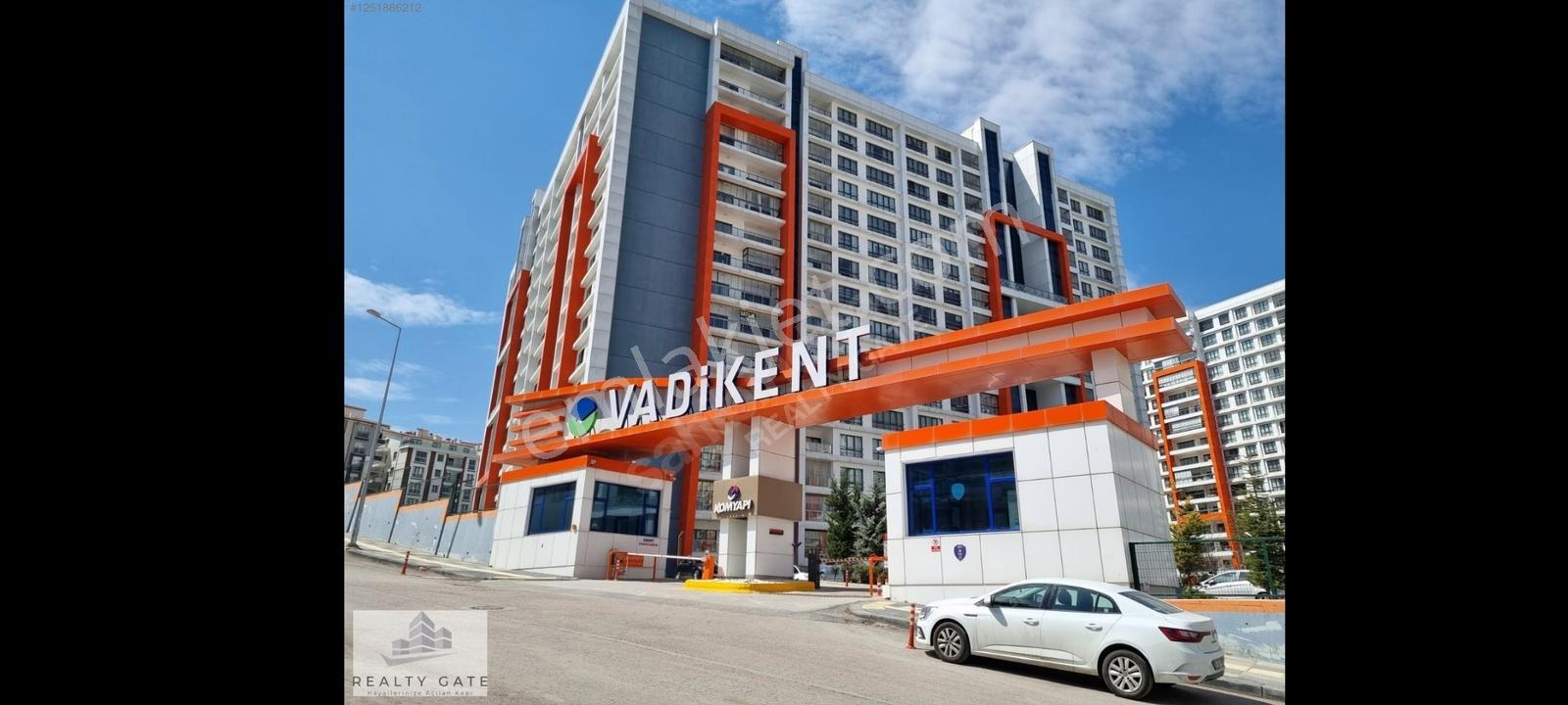 Bölgenin Gözde Sitesinde Vadi Manzaralı, Muazzam Peyzaj