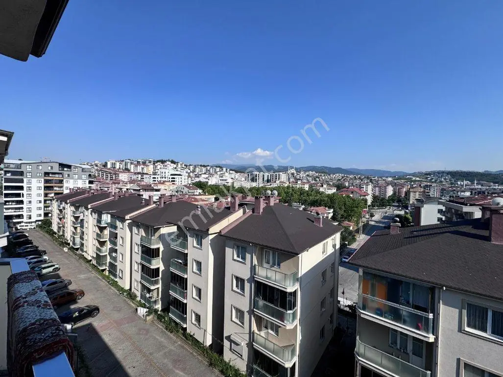 Beşevlerde Manzaralı Kiralık 3+1 Daire - Görsel 5