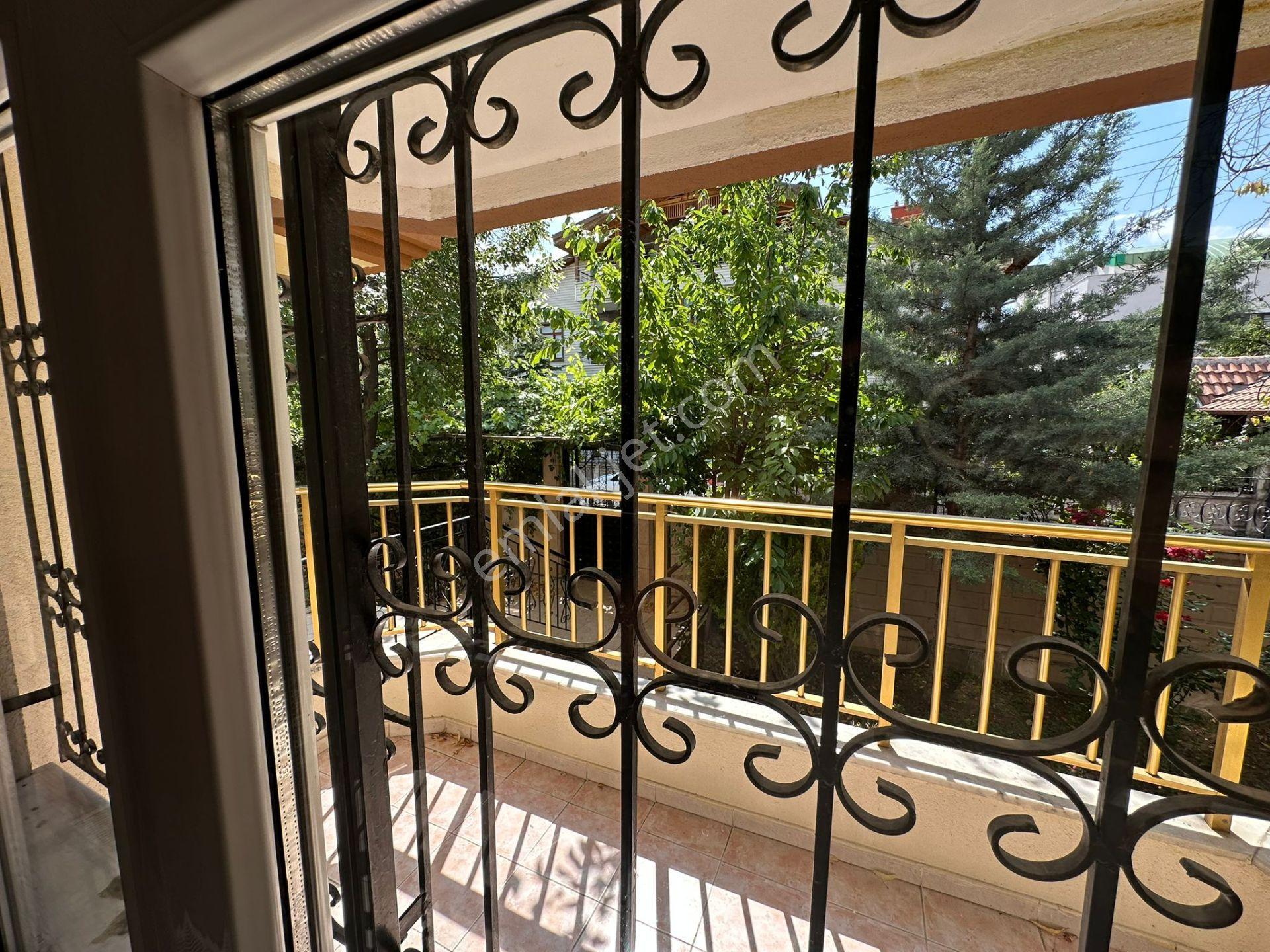Melikşah Mahallesinde Yüksek Giriş 4+1 Kiralık Daire - Görsel 16