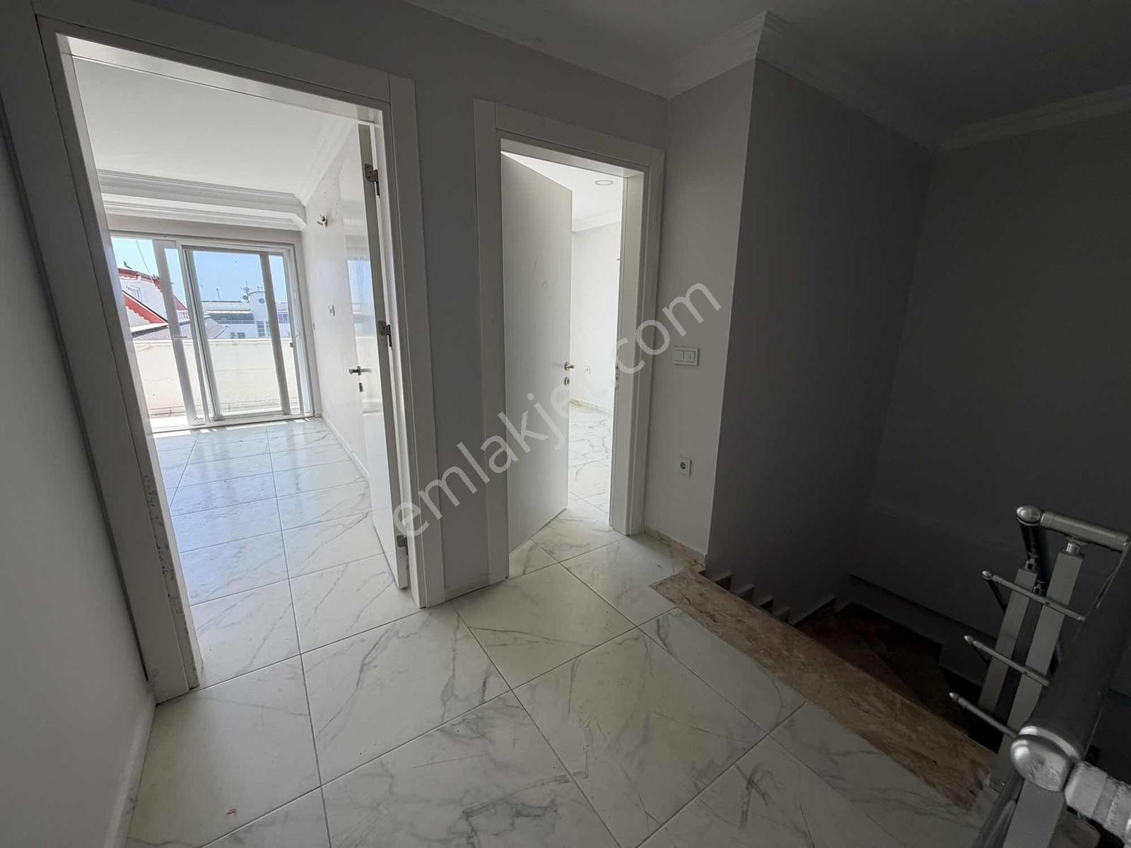 Mahmutlar Deniz Manzaralı Kiralık 2+1 Dubleks Daire - Görsel 27