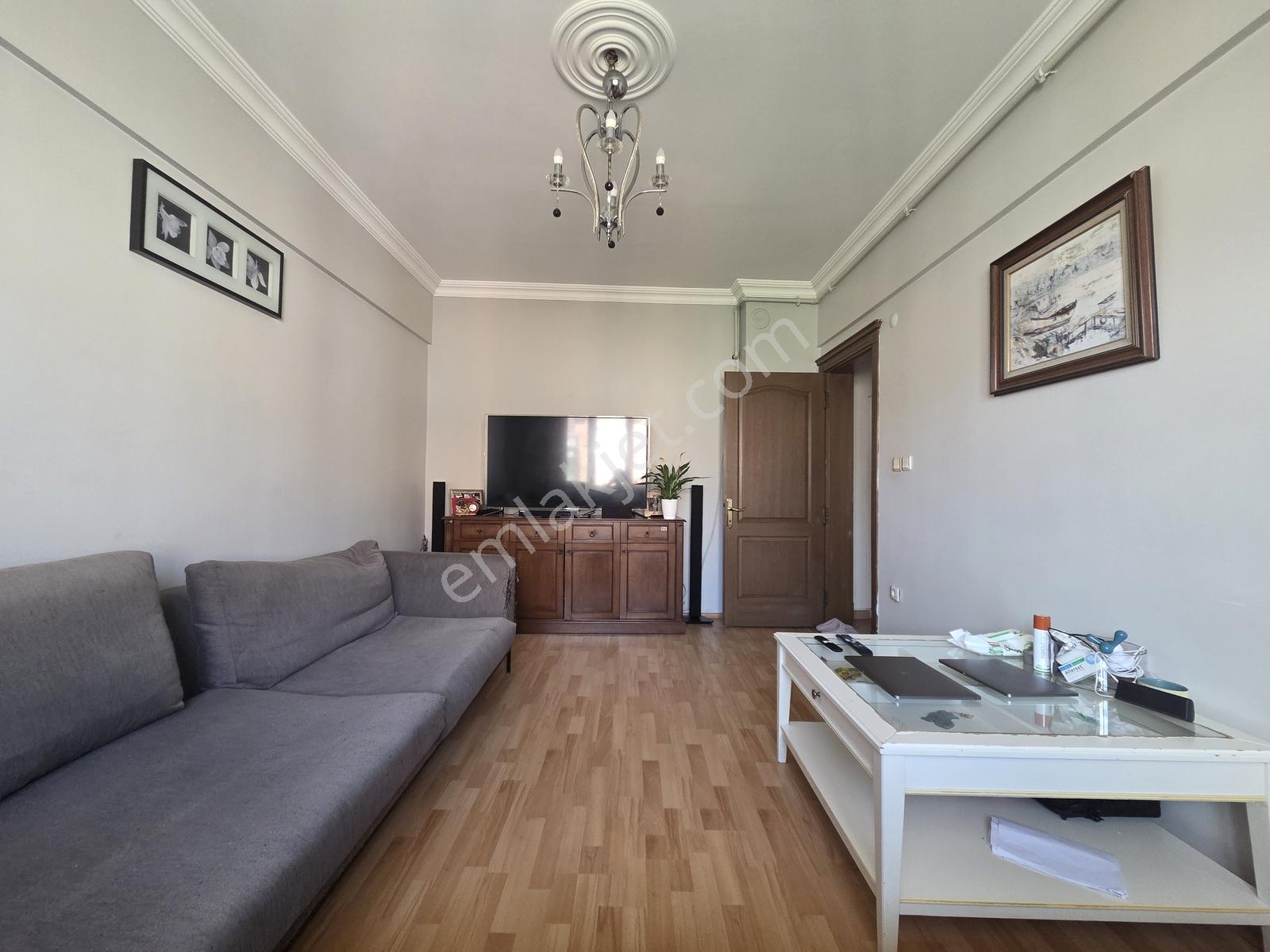 Armax'tan Boşnak Mahallesinde 2+1 Bakımlı 95 M2 Ara Kat Daire.. - Görsel 2