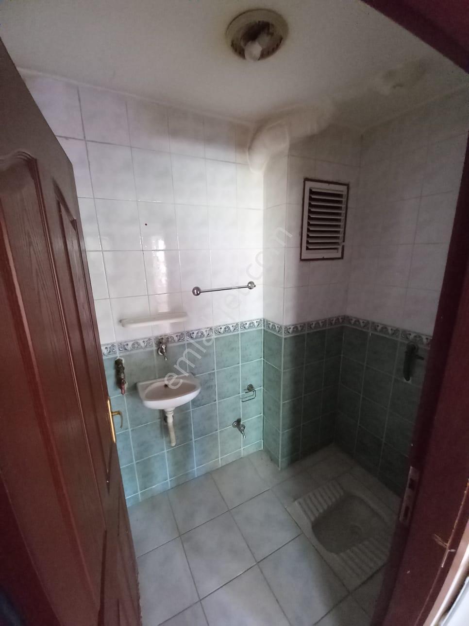 Çiçekli Mahallesinde 3+1 120m2 Ön Cephe - Görsel 22