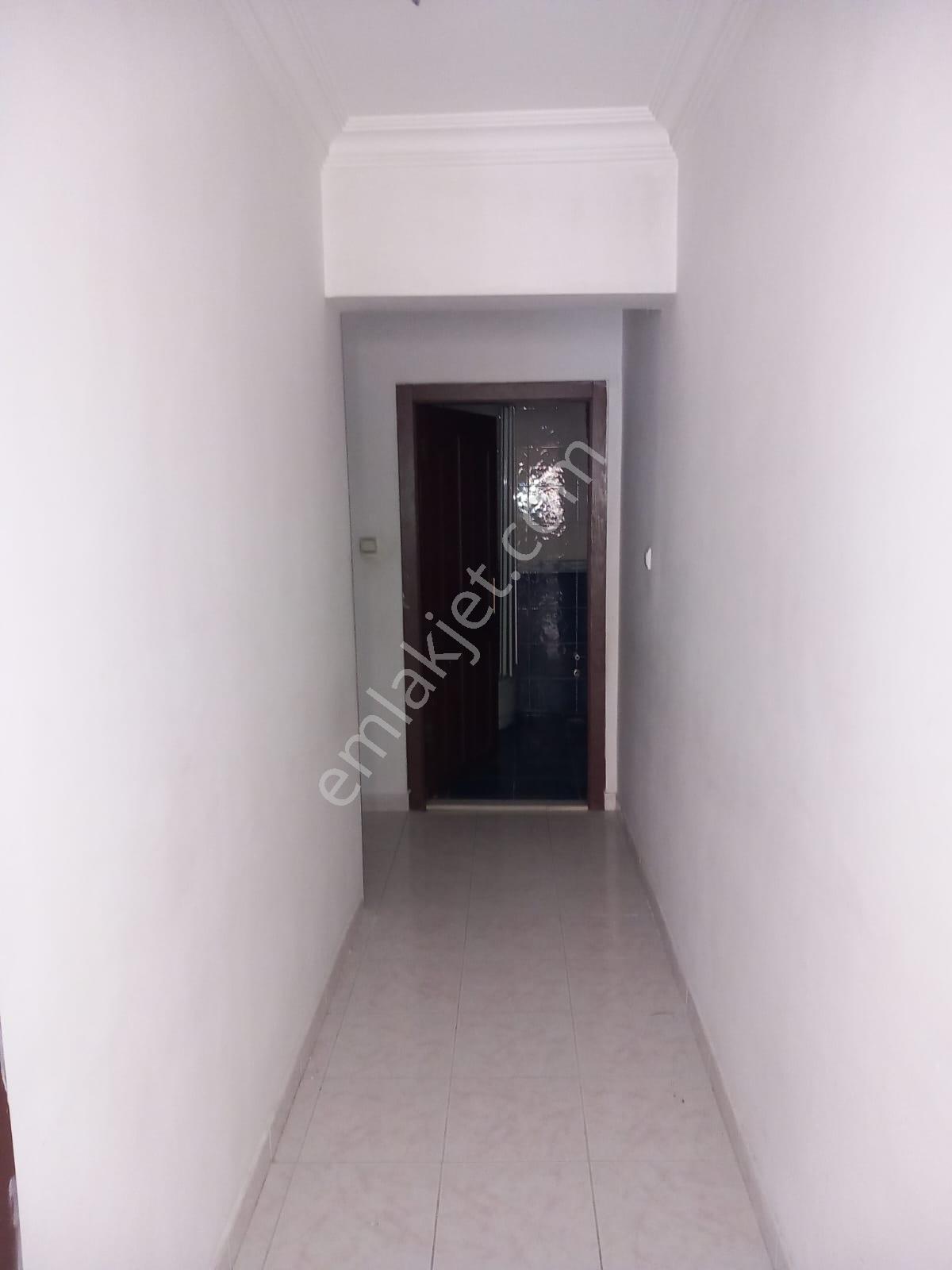 Çiçekli Mahallesinde 3+1 120m2 Ön Cephe - Görsel 11