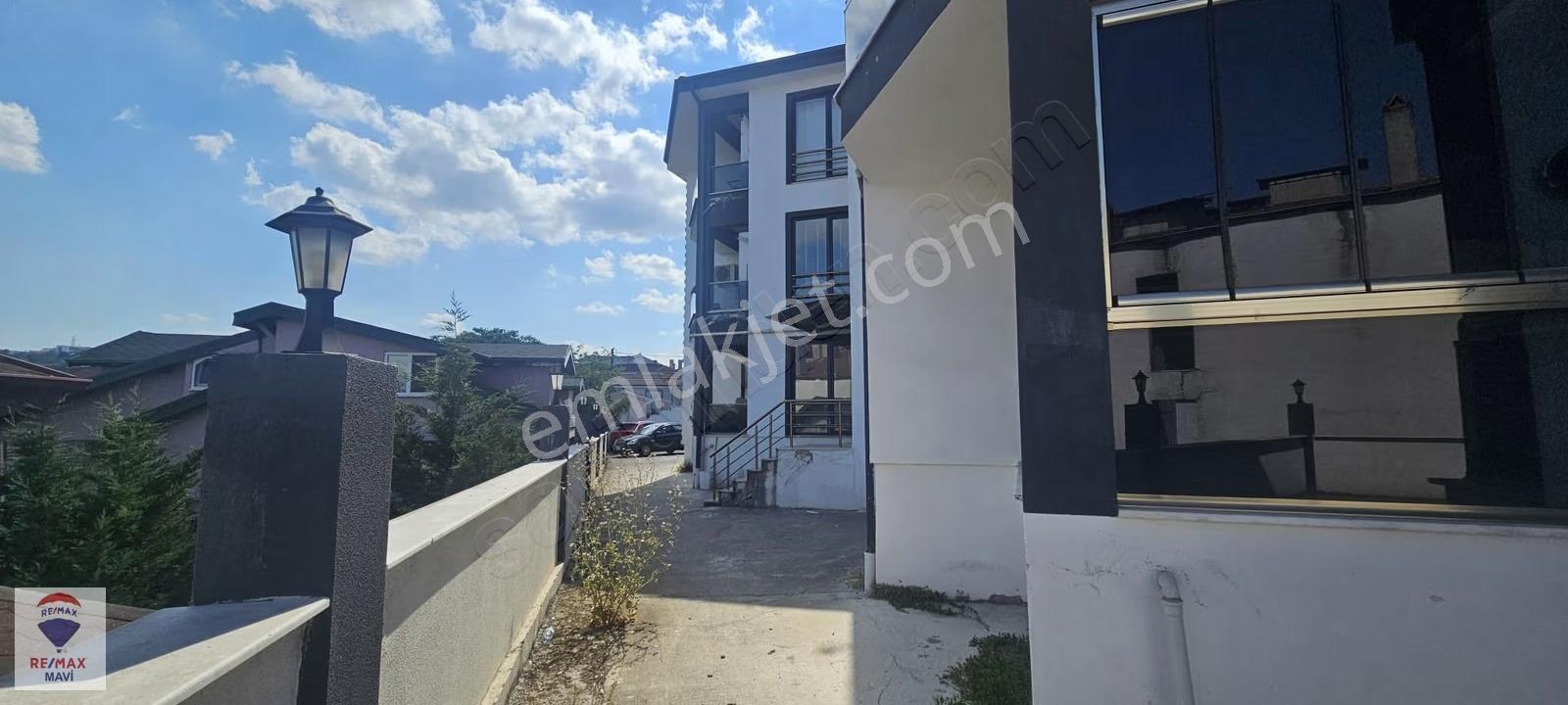 Remax Mavi Serdivan İstiklal Mah.3.kat,satılık, 140 M2, 3+1daire - Görsel 9