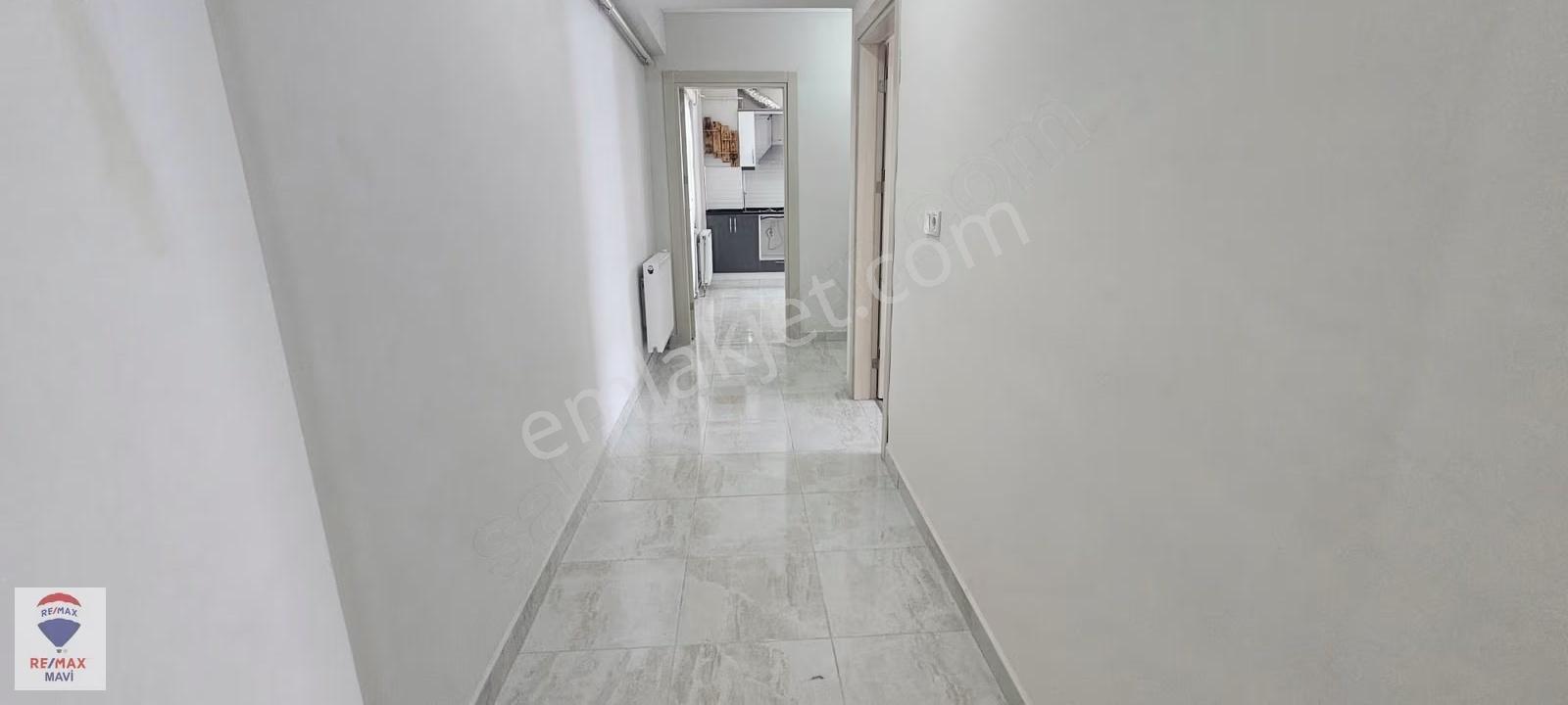 Remax Mavi Serdivan İstiklal Mah.3.kat,satılık, 140 M2, 3+1daire - Görsel 10