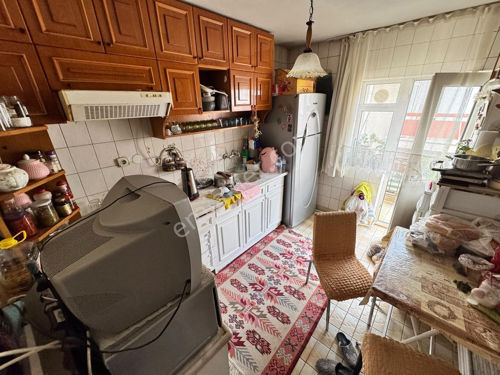 Çiçekli Mahallesinde 3+1 120m2 Katta Krediye Uygun - Görsel 3