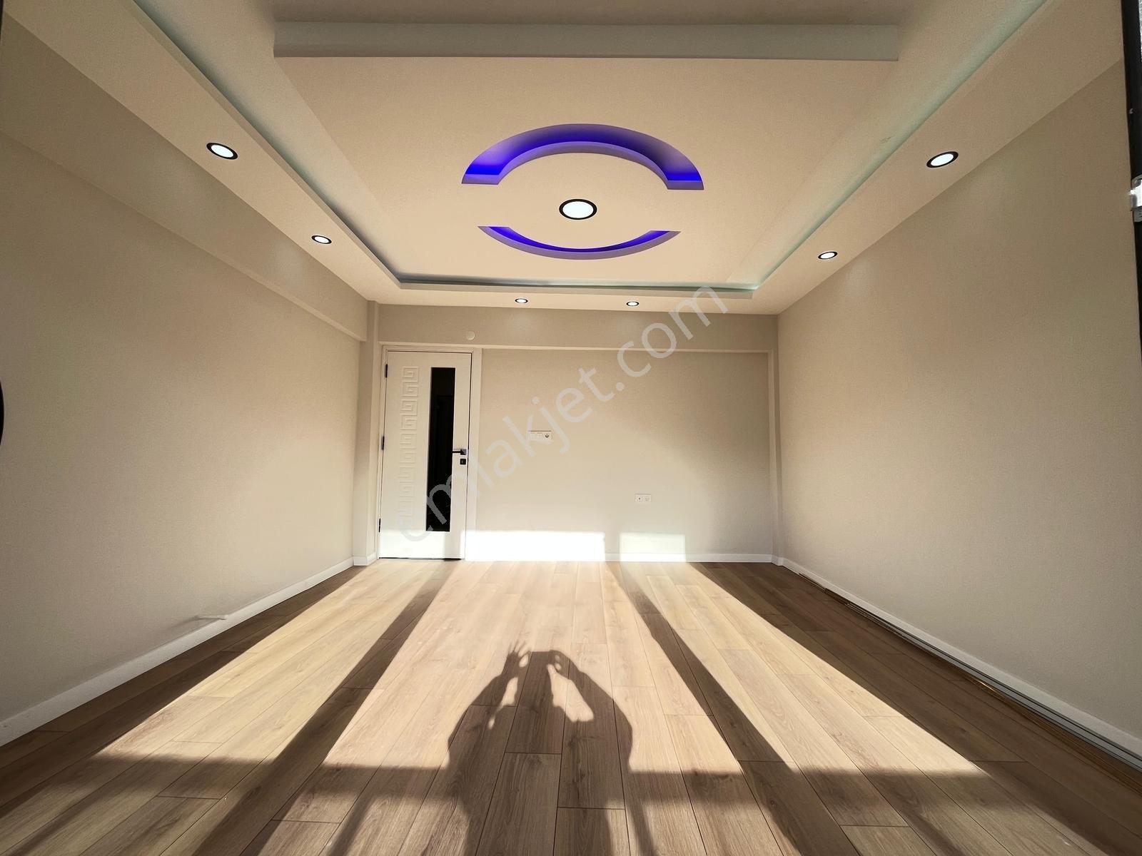 Parstan Akçayda Denize 200 Mesafede Geniş Balkonlu Modern 2+1 - Görsel 14