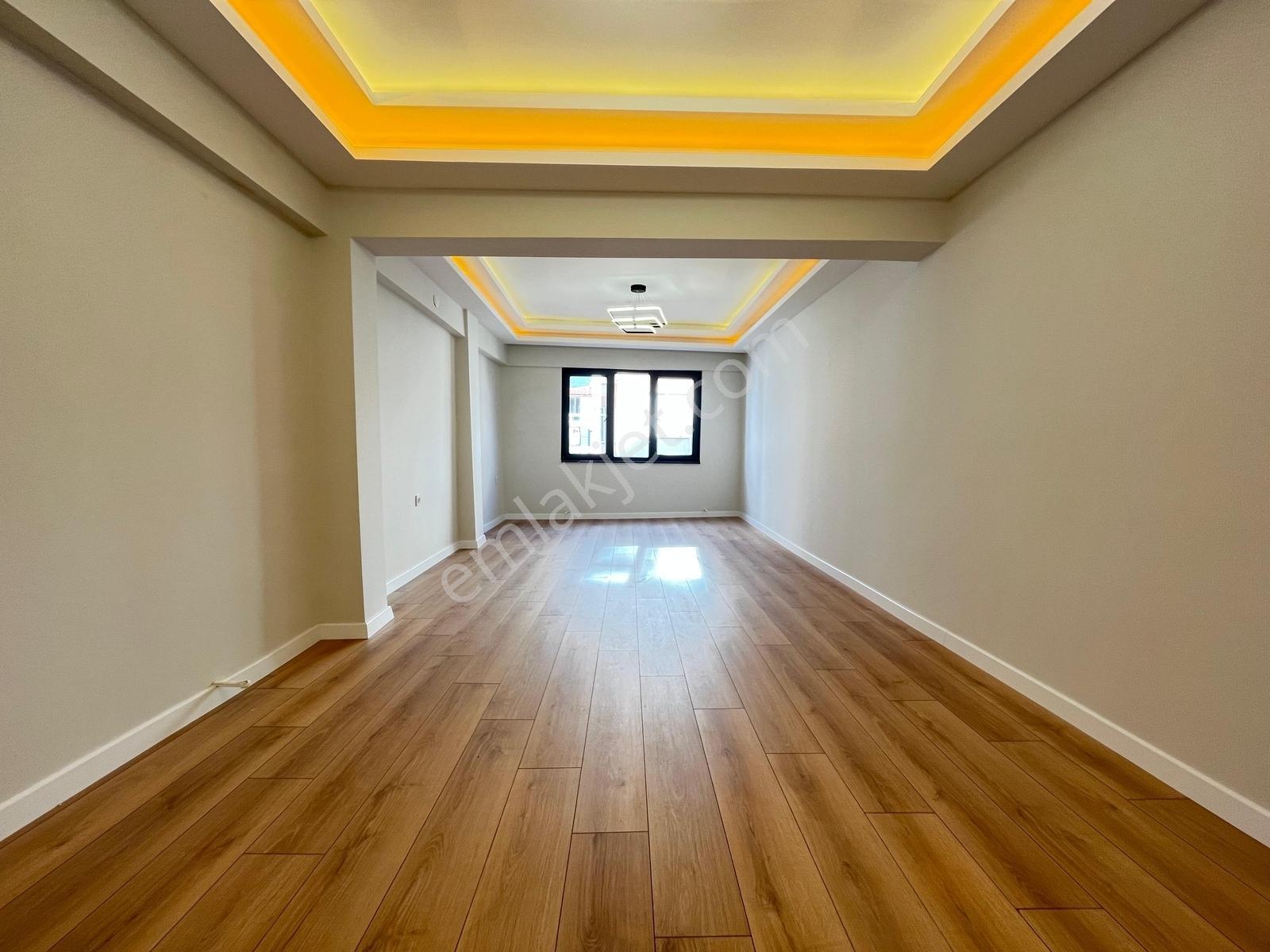 Parstan Akçayda Denize 200 Mesafede Geniş Balkonlu Modern 2+1 - Görsel 23
