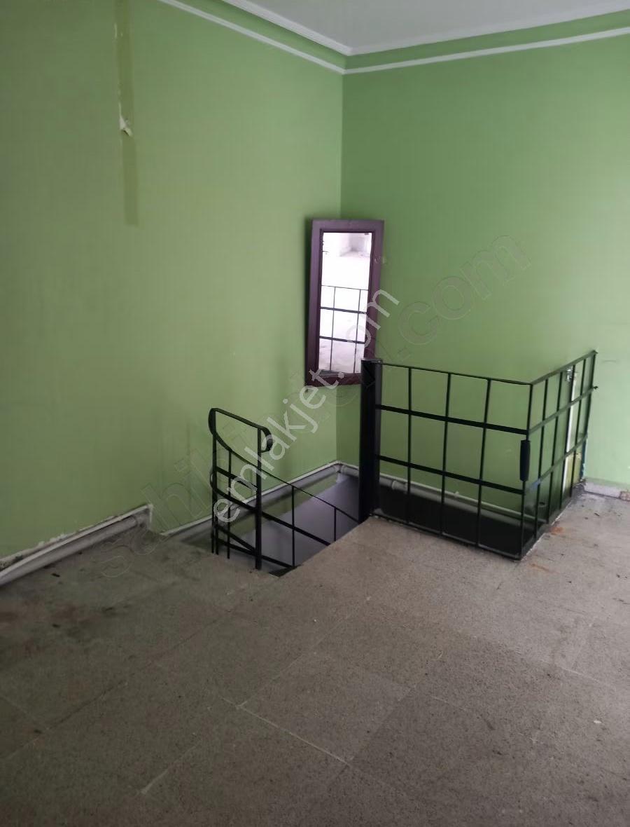 Mimaroba İyi Lokasyonda Kiralık Dükkan - Görsel 13