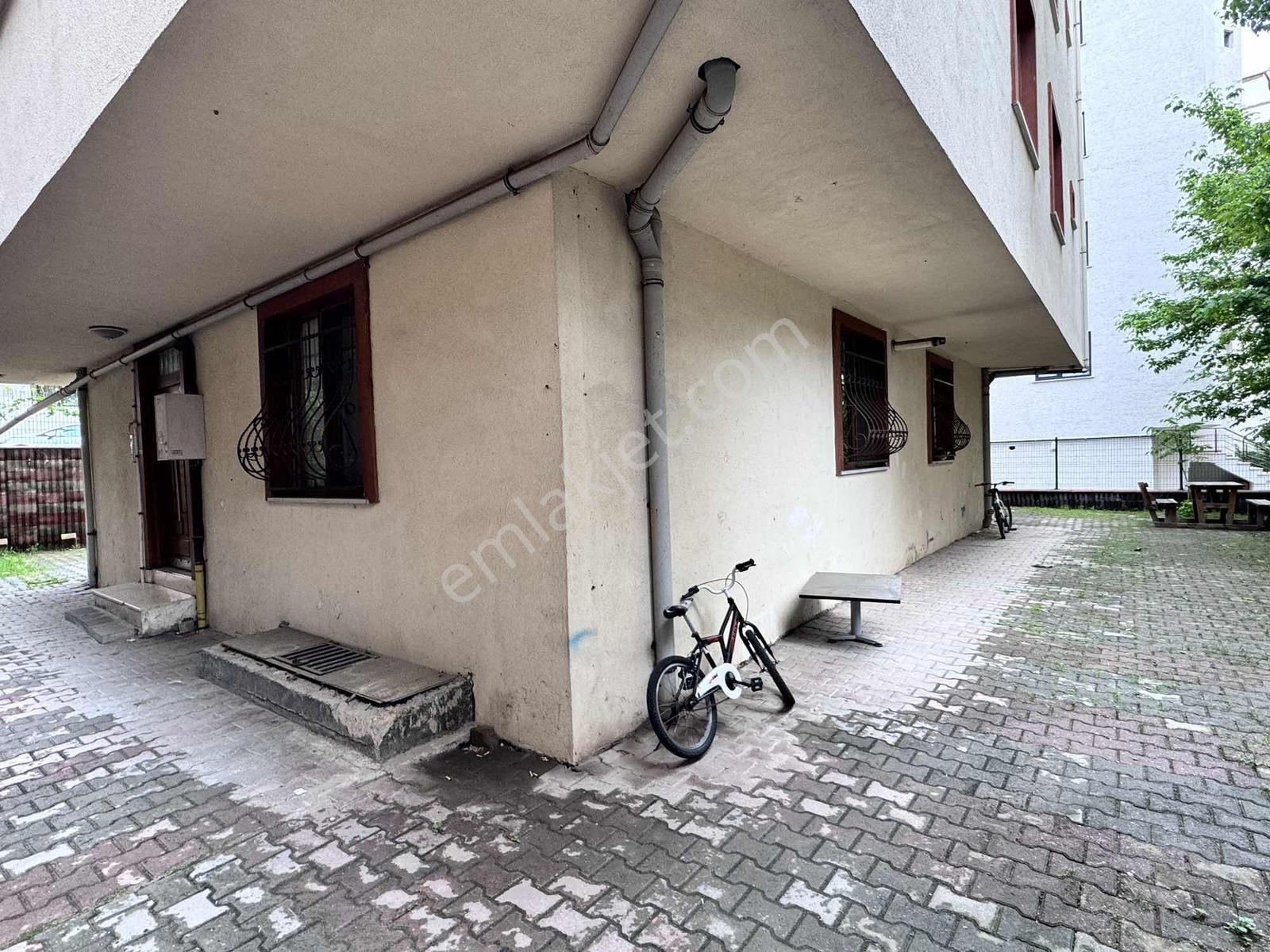 Çekmeköy Cumhuriyet Mh.satılık 1+1 Yatırımlık Giriş Kat Daire - Görsel 23
