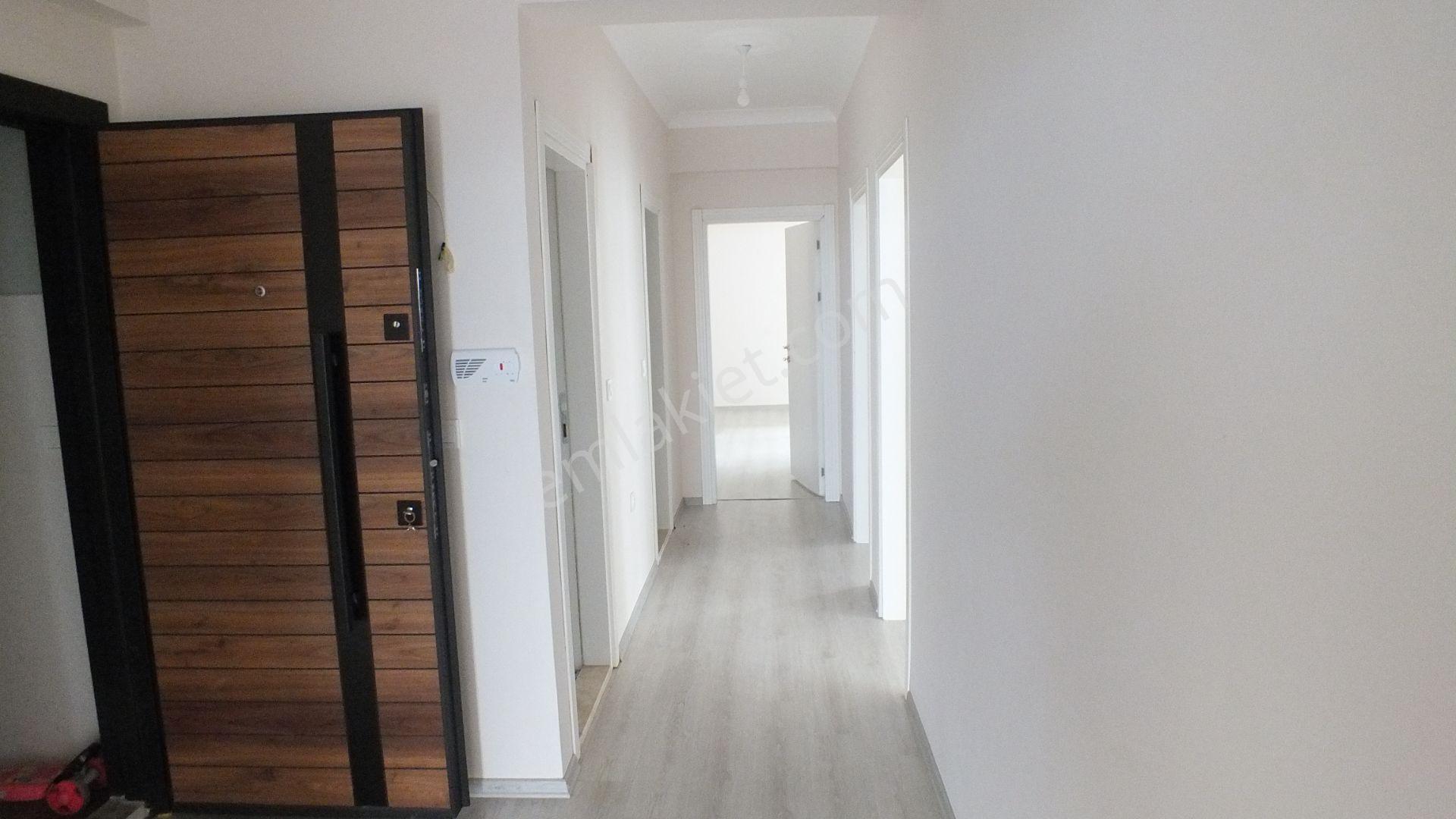 Kaşüstü Seyrantepe Evleri Kiralık 160m2 3+1 2. Kat Daire - Görsel 16