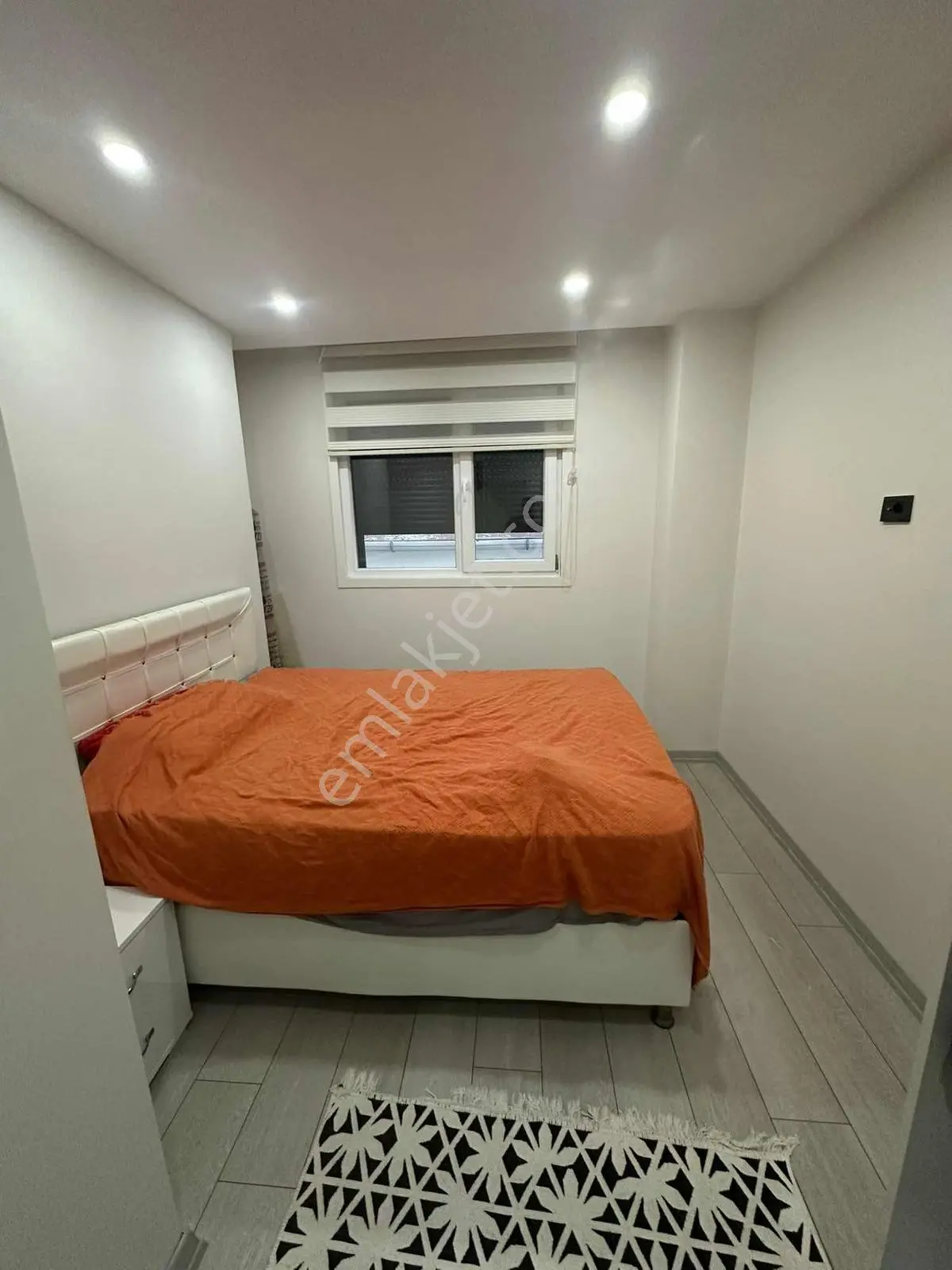 Ümraniye Namık Kemal Mh.yeni Bina Satılık 1+1 Yüksek Giriş Daire - Görsel 4