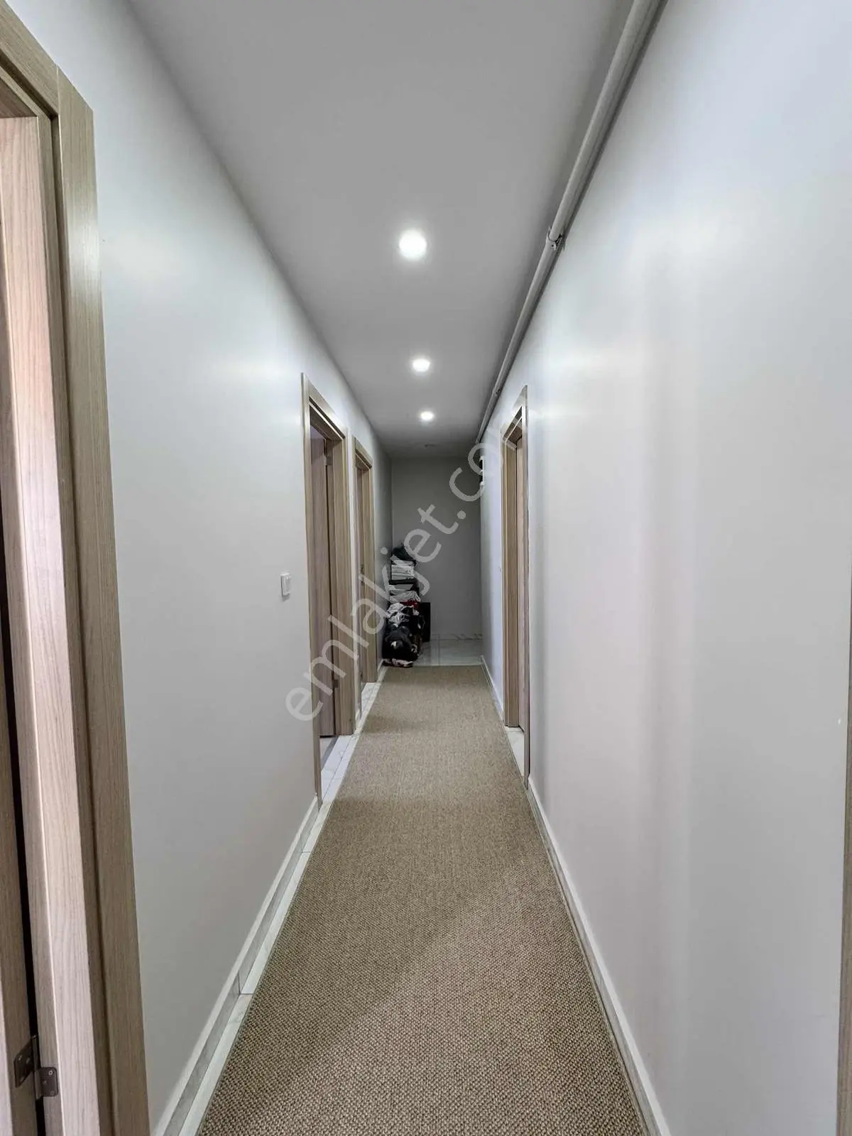 Çekmeköy Flora Park Sitesinde Kiralık 2+1 Arakat Daire - Görsel 4
