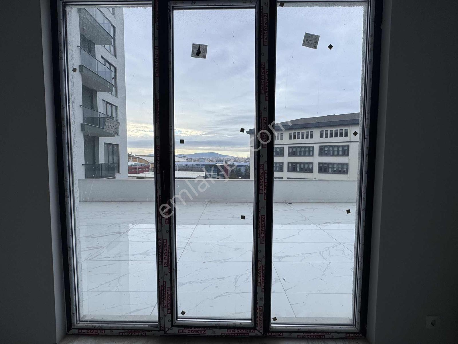 Yenidoğan Turan Towers'ta Kiralık Teraslı 2+1 Sıfır Daire - Görsel 20