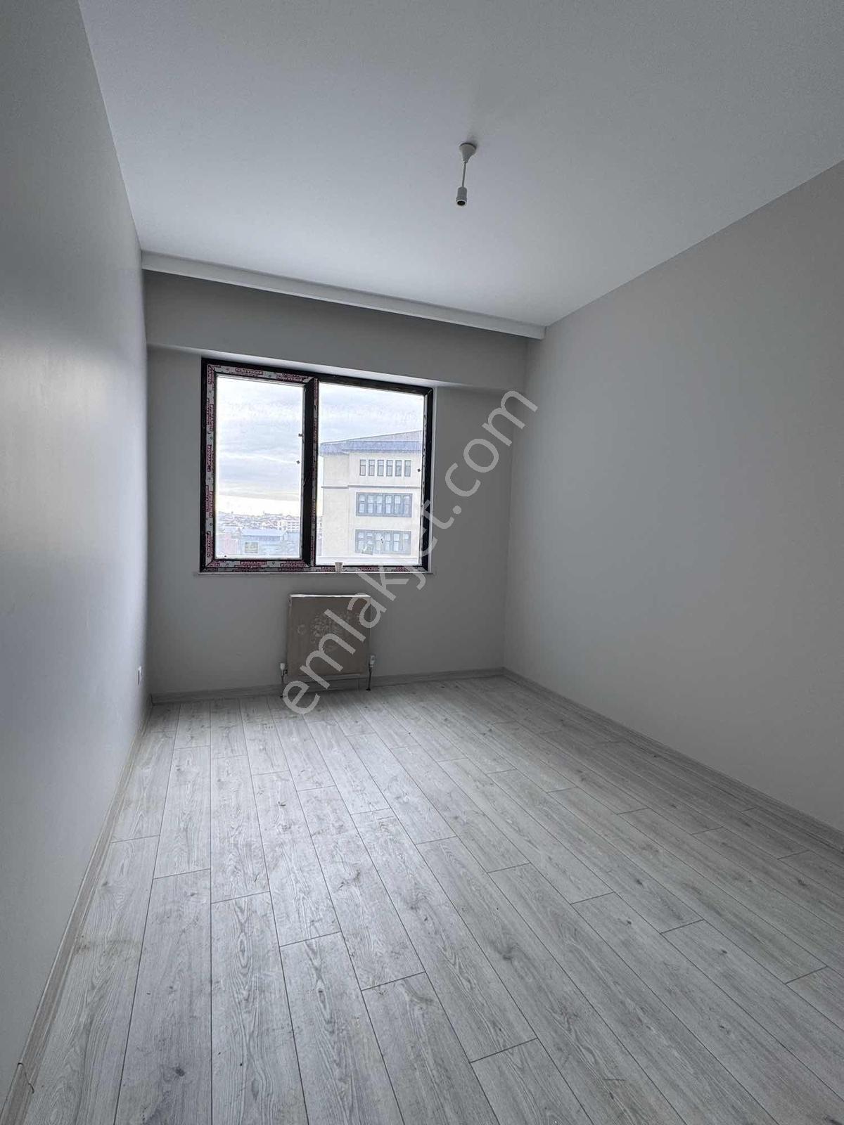 Yenidoğan Turan Towers'ta Kiralık Teraslı 2+1 Sıfır Daire - Görsel 24