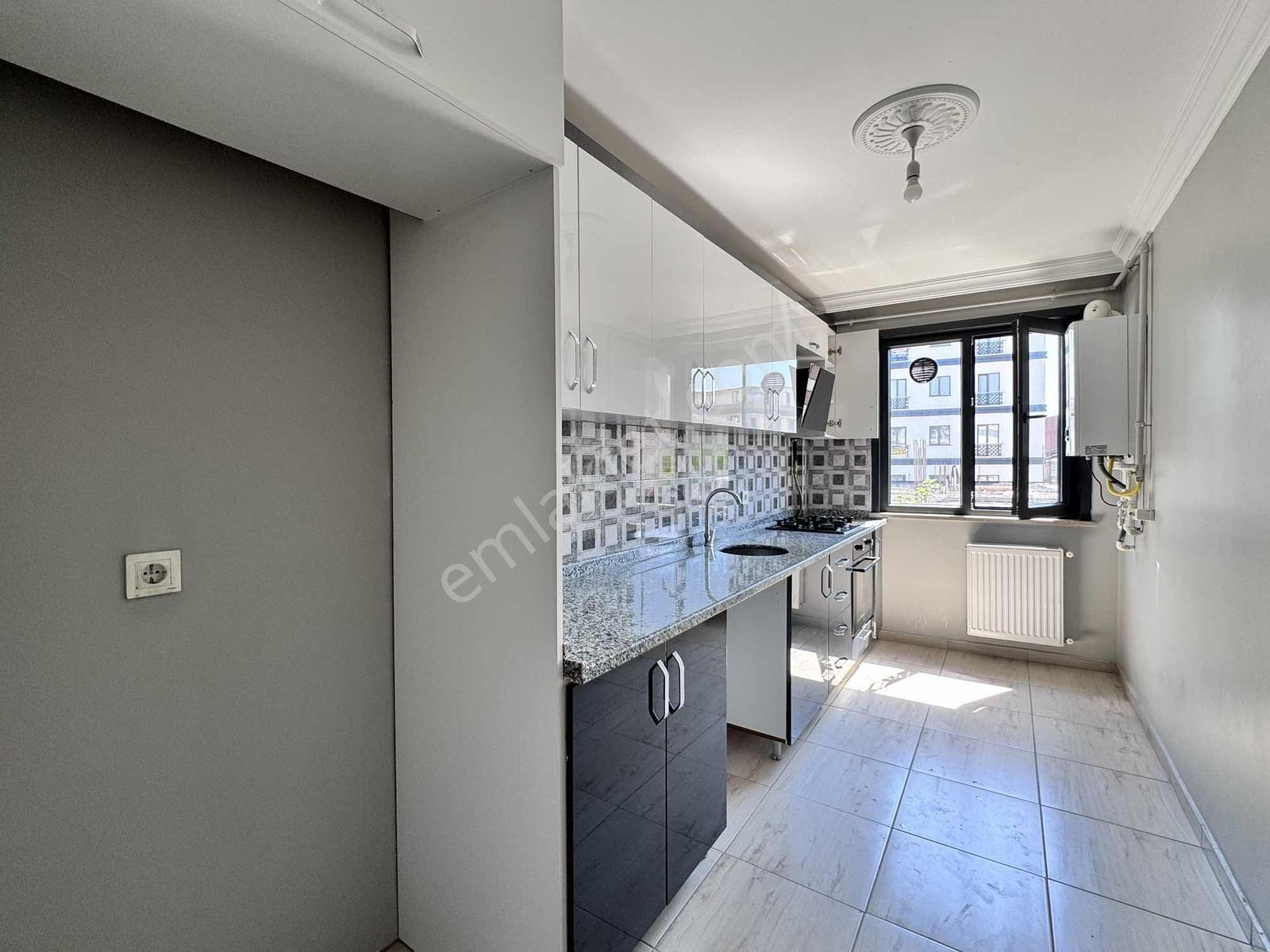 Sancaktepe Abdurhaman Gazi Mh Kiralık 2+1 Arakat Daire - Görsel 6