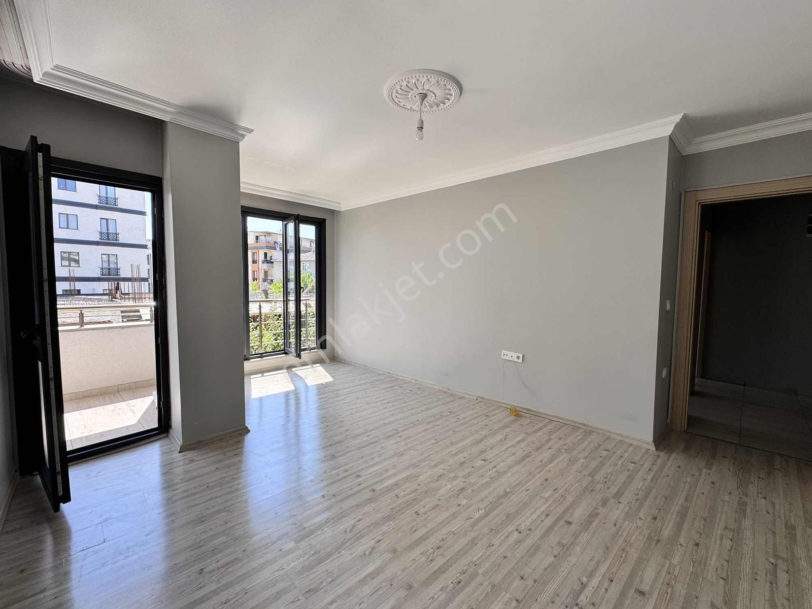 Sancaktepe Abdurhaman Gazi Mh Kiralık 2+1 Arakat Daire - Görsel 3