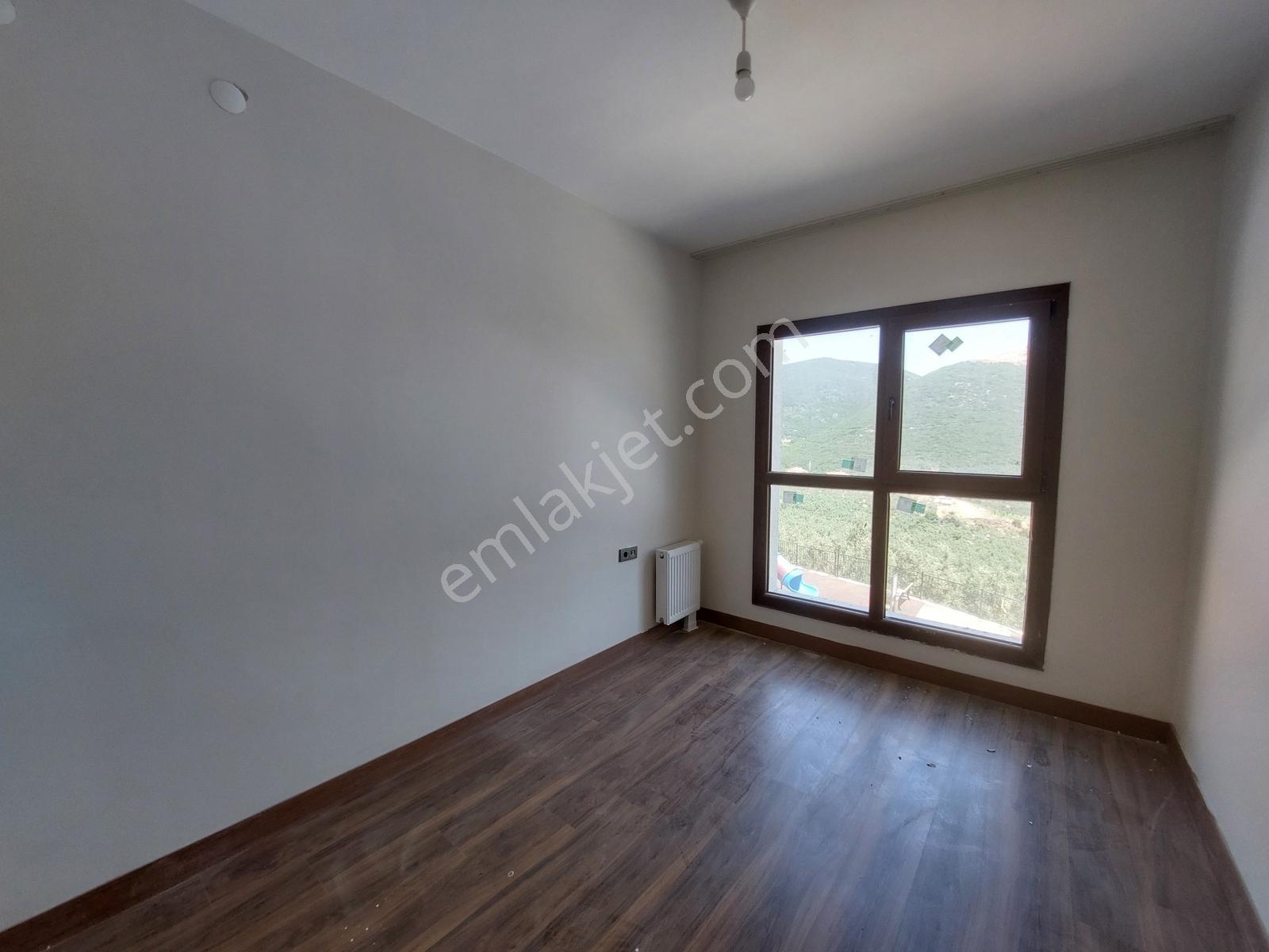 Dialog Prestij Gemlik Cihatlı Toki C8 Blok Önü Açık Kiralık 2+1 - Görsel 24