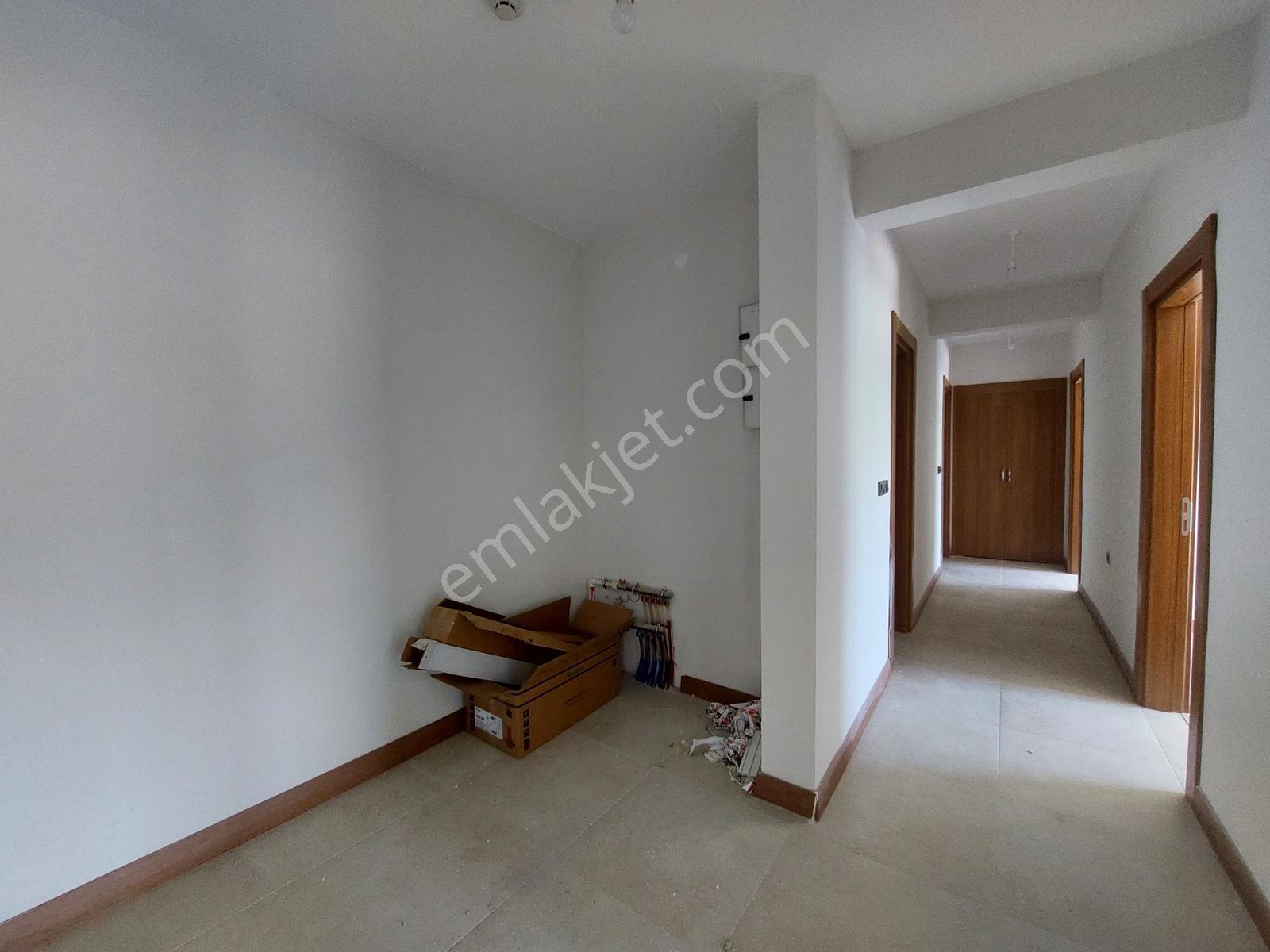 Dialog Prestij Gemlik Cihatlı Toki C8 Blok Önü Açık Kiralık 2+1 - Görsel 27