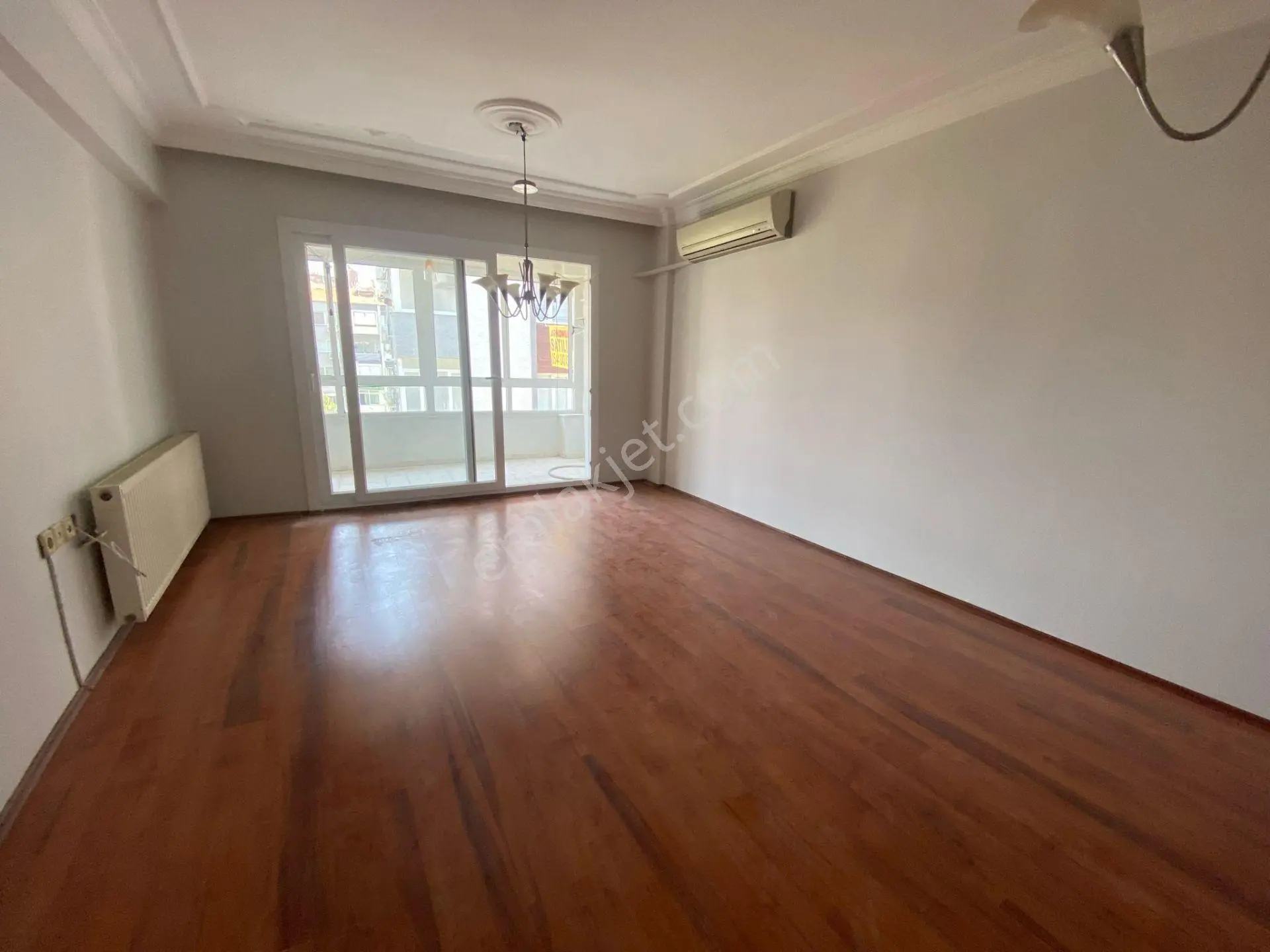 Yeşilyurt Ordu Cd.yanı Otoparklı 160m² 3+1 - Görsel 2