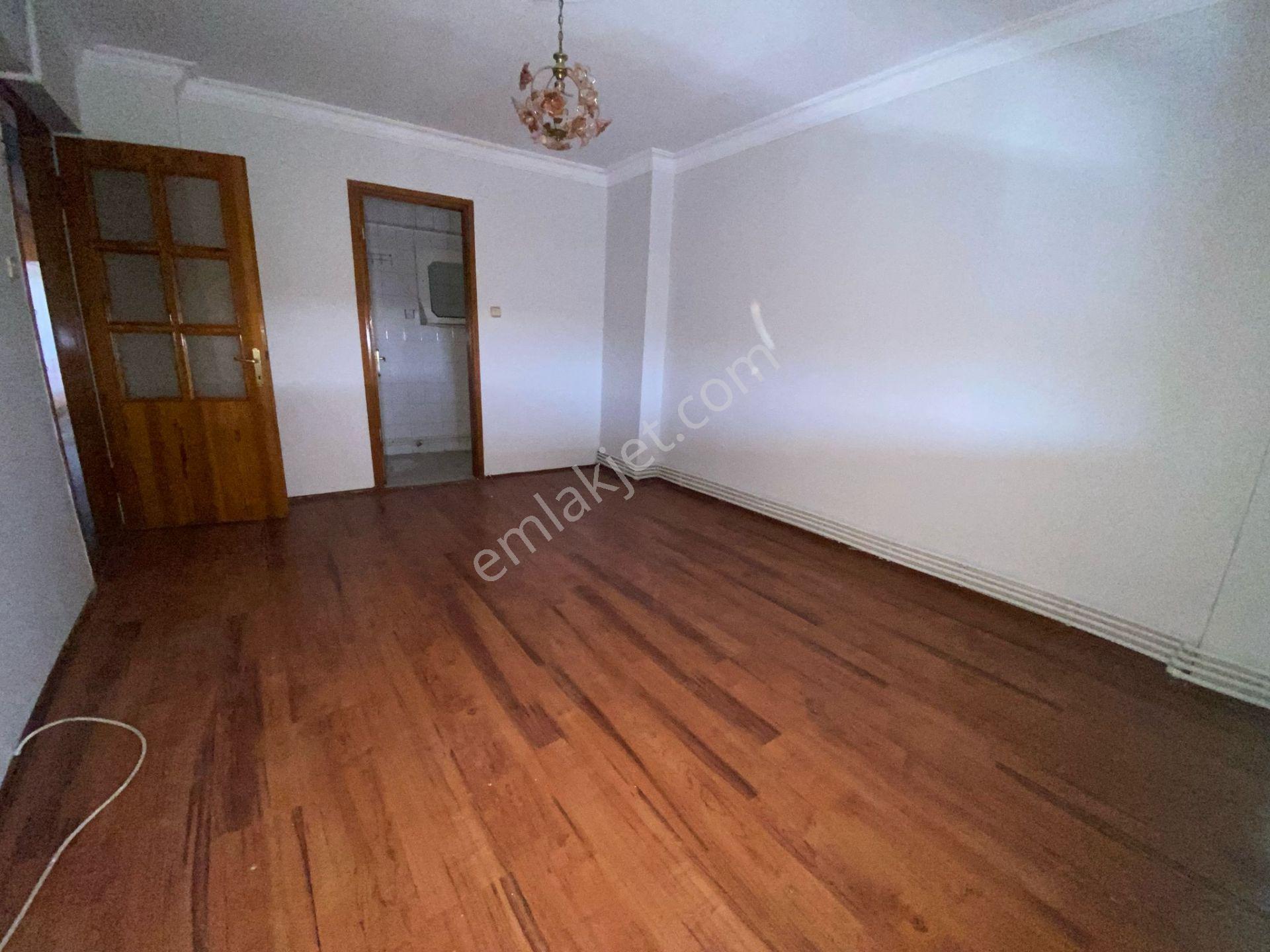 Yeşilyurt Ordu Cd.yanı Otoparklı 160m² 3+1 - Görsel 26