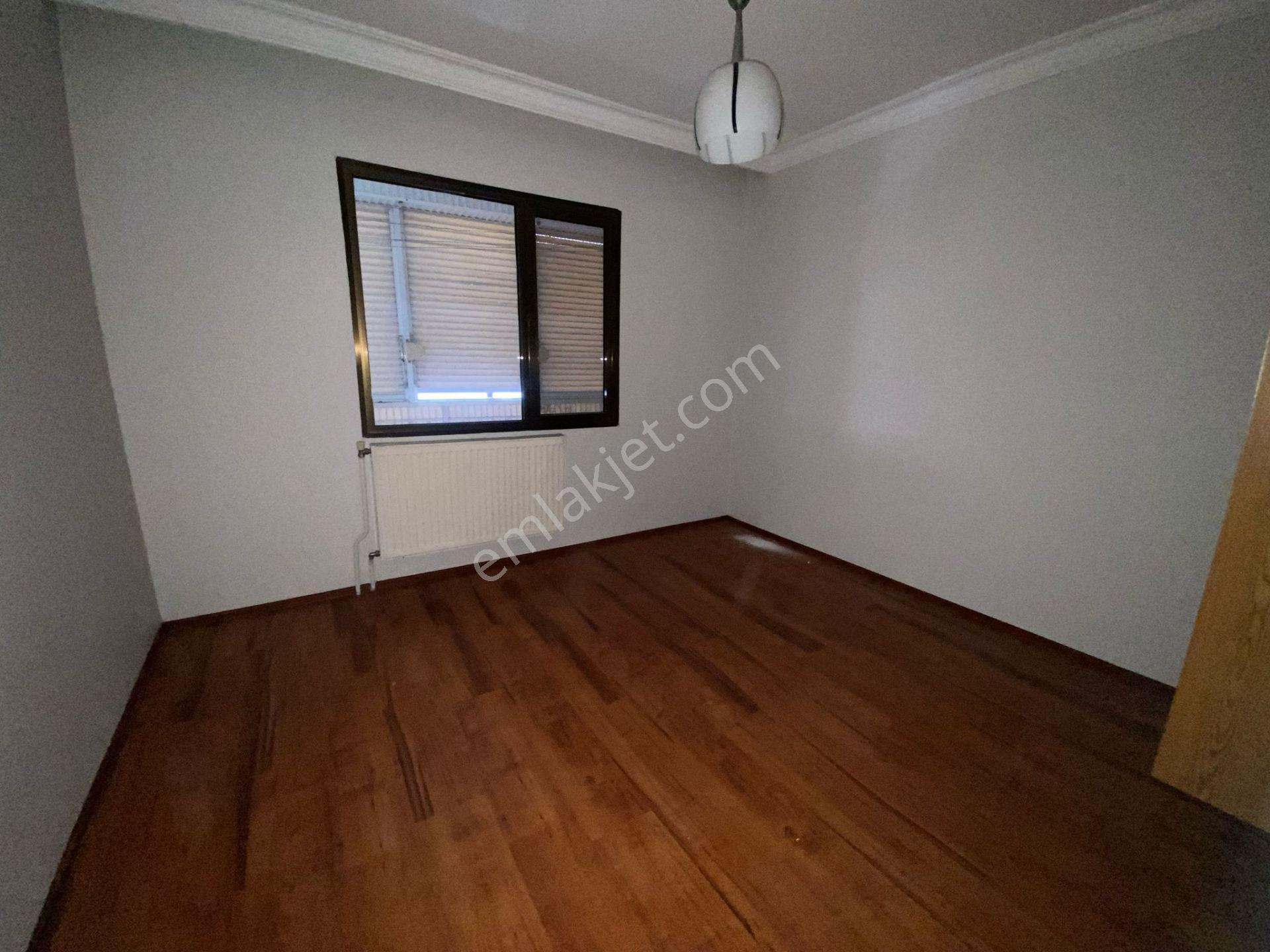 Yeşilyurt Ordu Cd.yanı Otoparklı 160m² 3+1 - Görsel 23