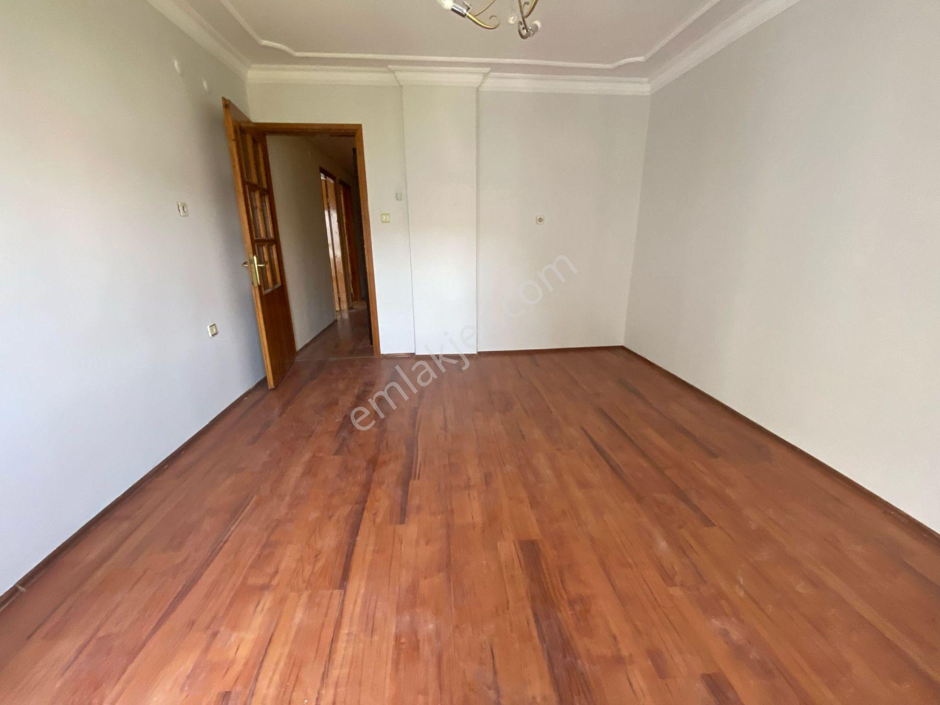 Yeşilyurt Ordu Cd.yanı Otoparklı 160m² 3+1 - Görsel 9