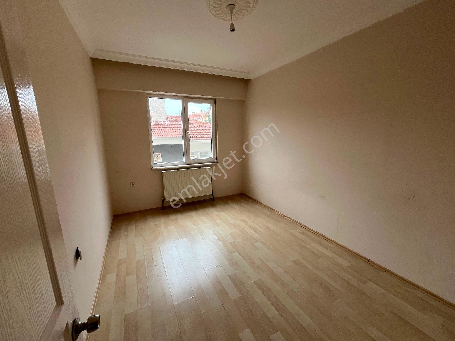 Bahçelievler Mahallesi Şenyurt 3+1 Kiralık Daire - Görsel 17