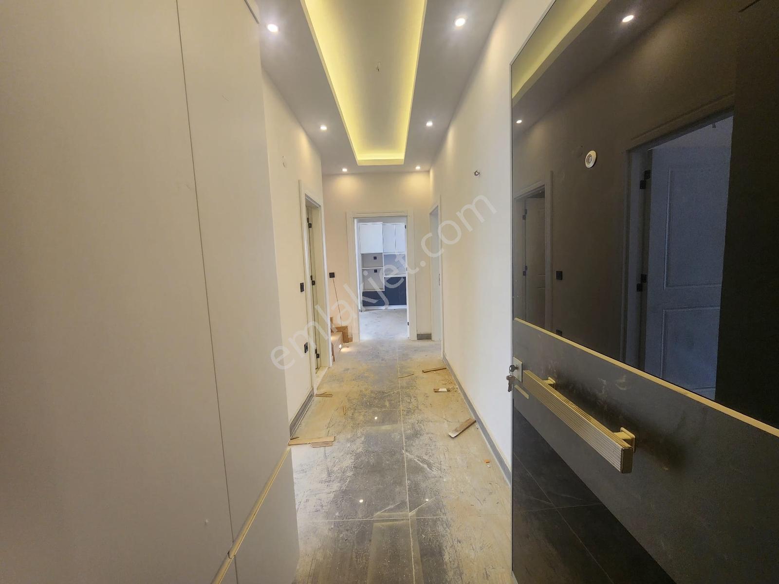 Alanya Çıplaklı'da Satılık Sıfır 4+1 220 M2 Ayrı Mutfak Dubleks - Görsel 25