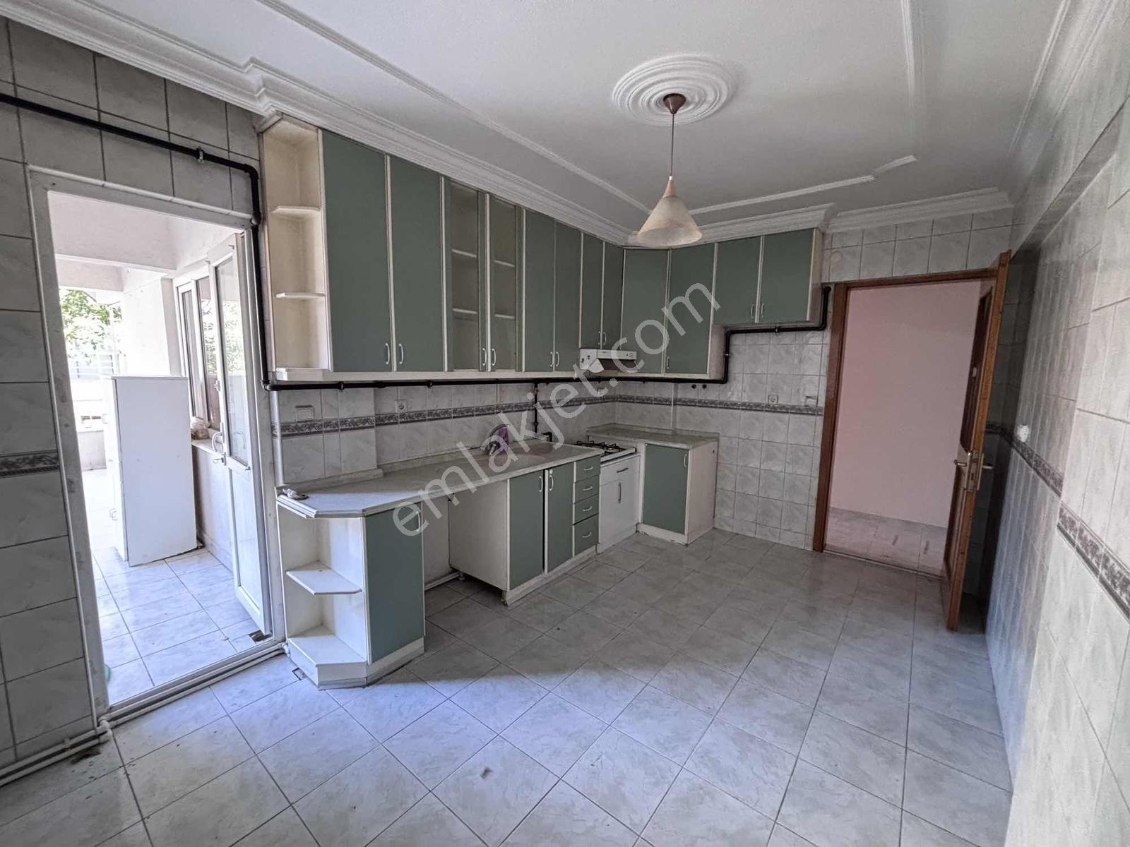 Century 21 Net'ten Ulus Caddesi'nde Kiralık Asansörlü 3+1 - Görsel 16