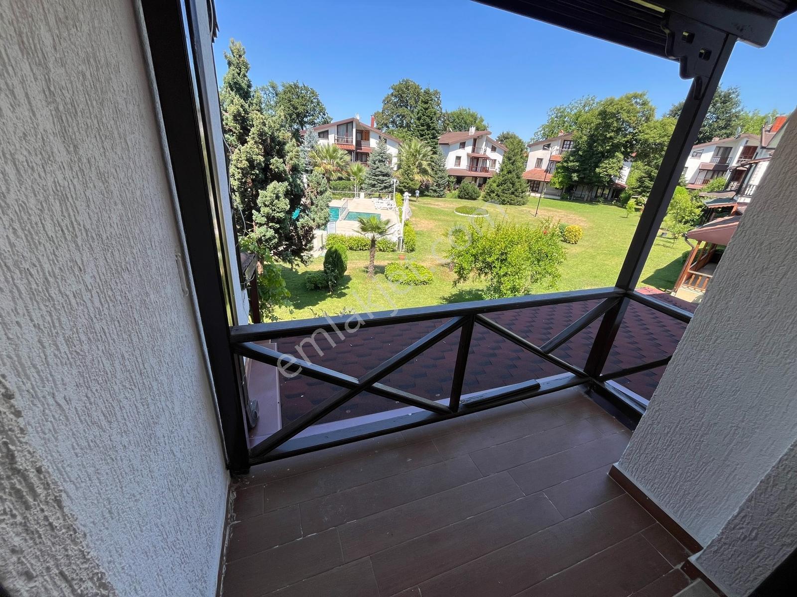 Sapanca Kırkpınar'da Satılık Çok Güzel 4+1 Villa - Görsel 13