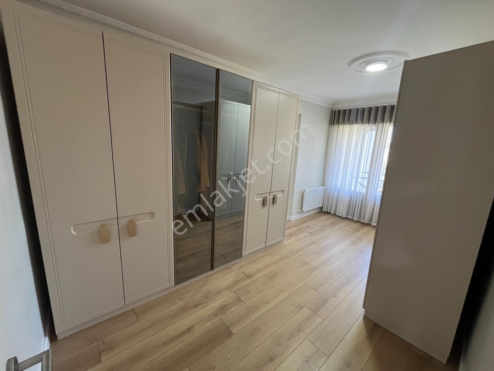 Sapanca Kırkpınar'da Satılık Çok Güzel 4+1 Villa - Görsel 7