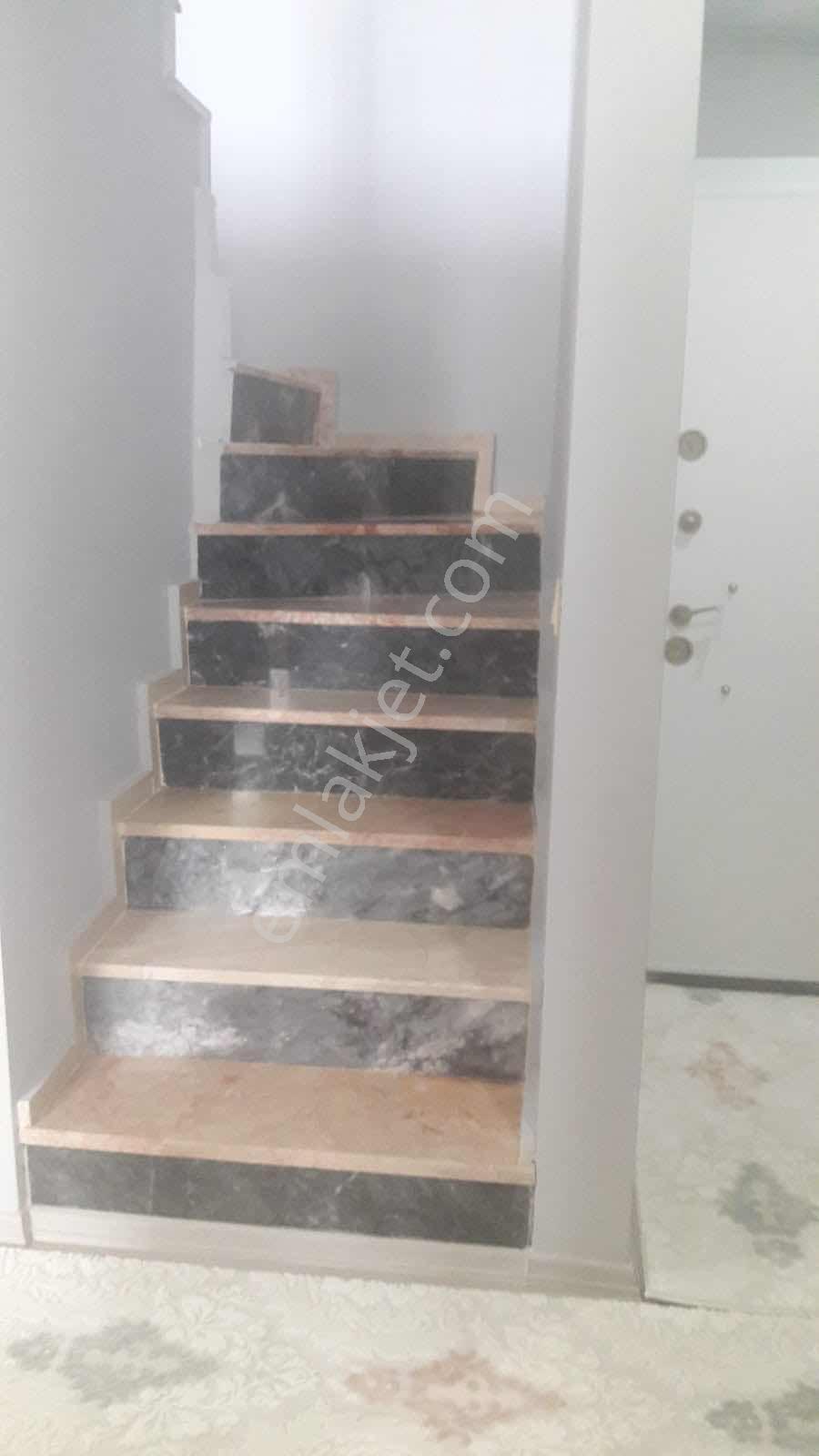 Ayrı Girişli Kapalı Otoparkı Olan Satılık Dubleks - Görsel 7