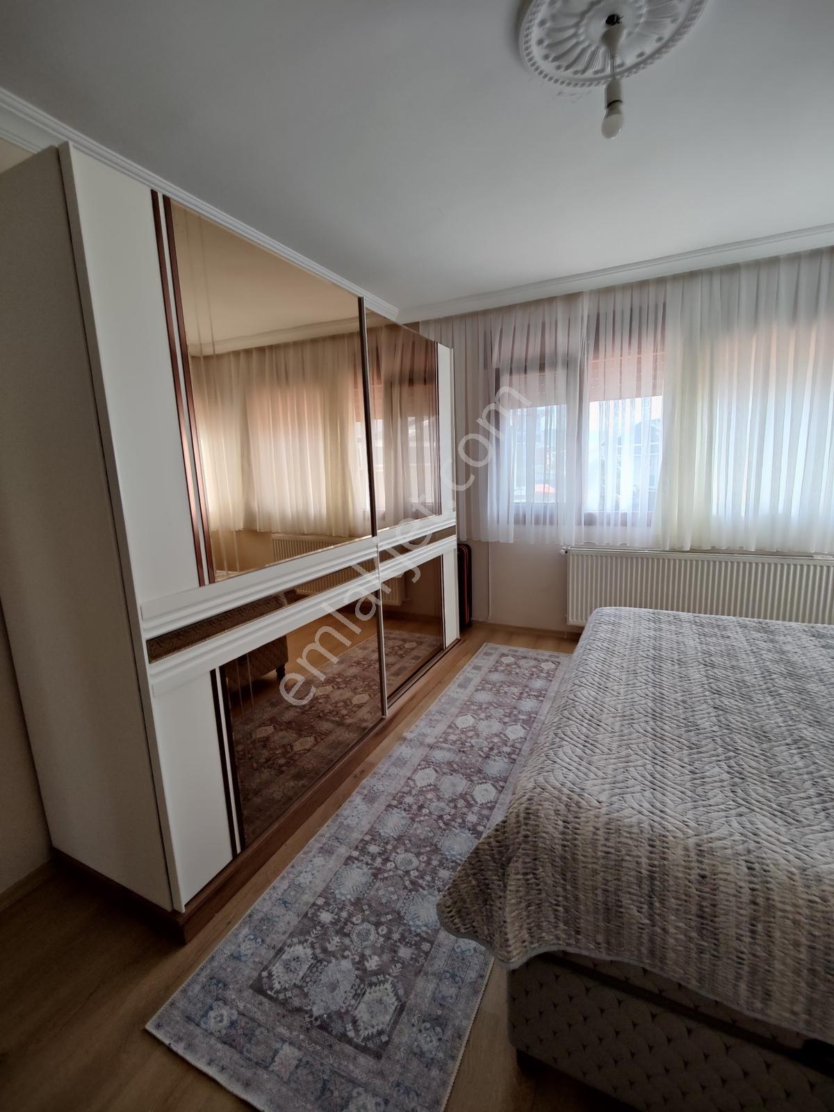 Realivadan Eşyalı Kiralık Tripleks Villa - Görsel 5