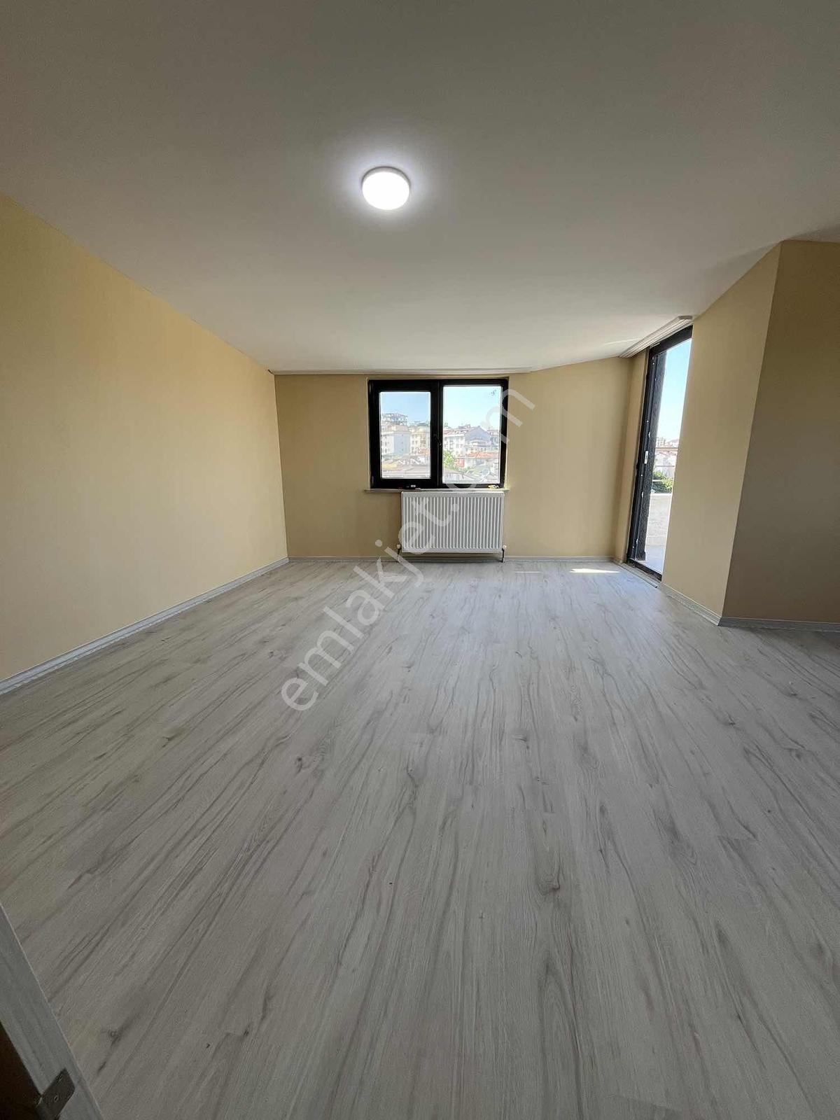 Doğan Yapıdan Asansörlü Teras Manzaralı 2+1 Kiralık Daire - Görsel 13