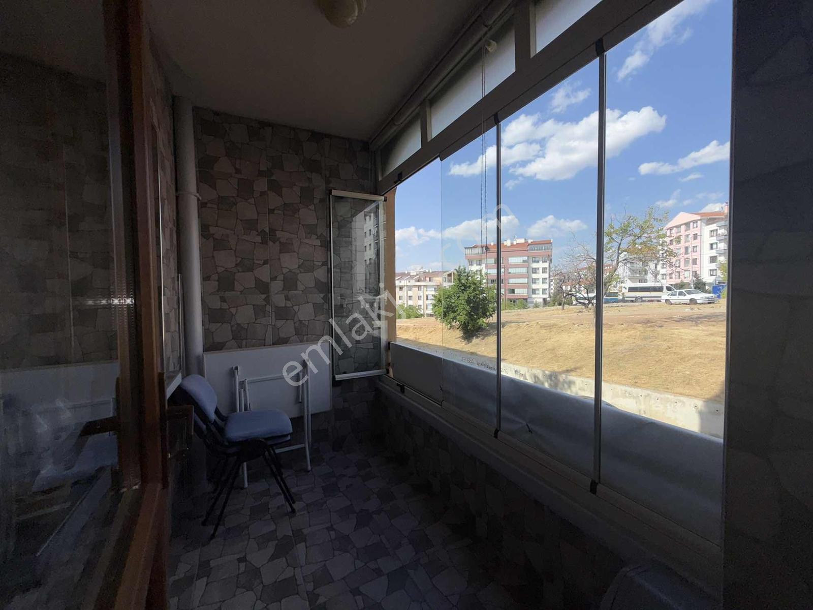 Emaks'tan /gökkuşağı Mahallesi/ Merkezi Konumda / 3+1 Satılık - Görsel 11