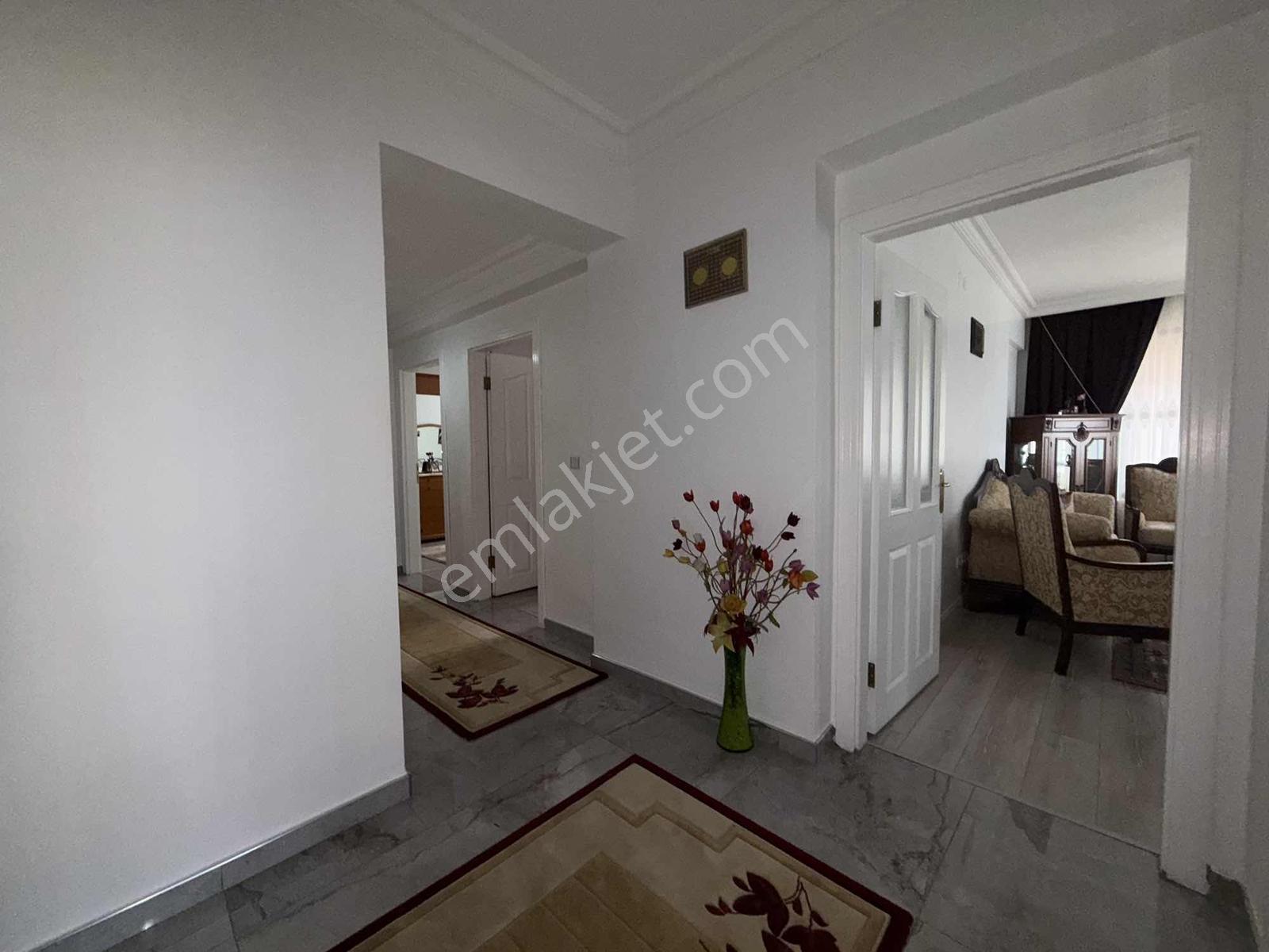 Emaks'tan /gökkuşağı Mahallesi/ Merkezi Konumda / 3+1 Satılık - Görsel 16