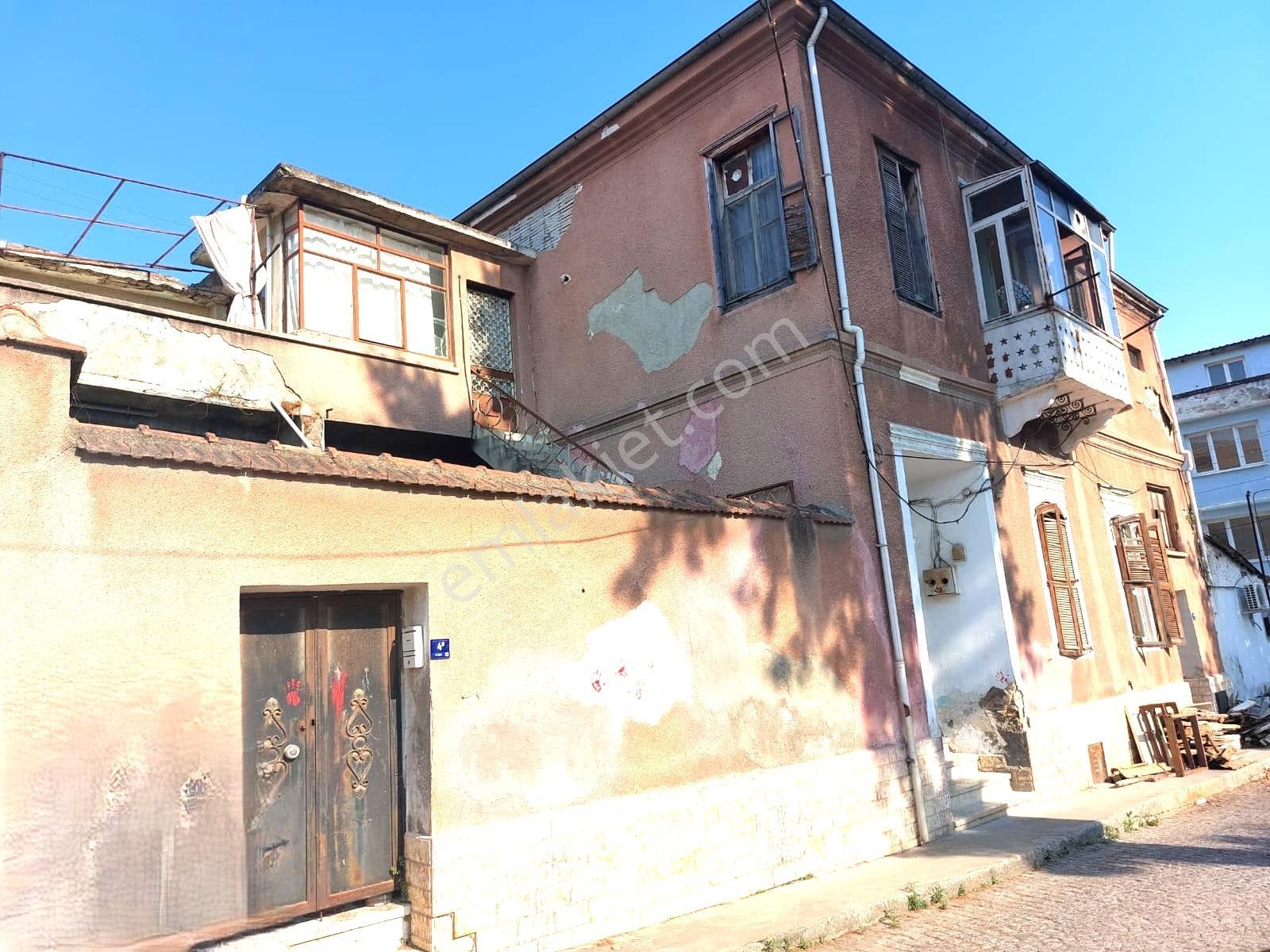 Kuşadası Merkez'de Satılık 5+2 Dublex Tam Müstakil Ev - Görsel 33
