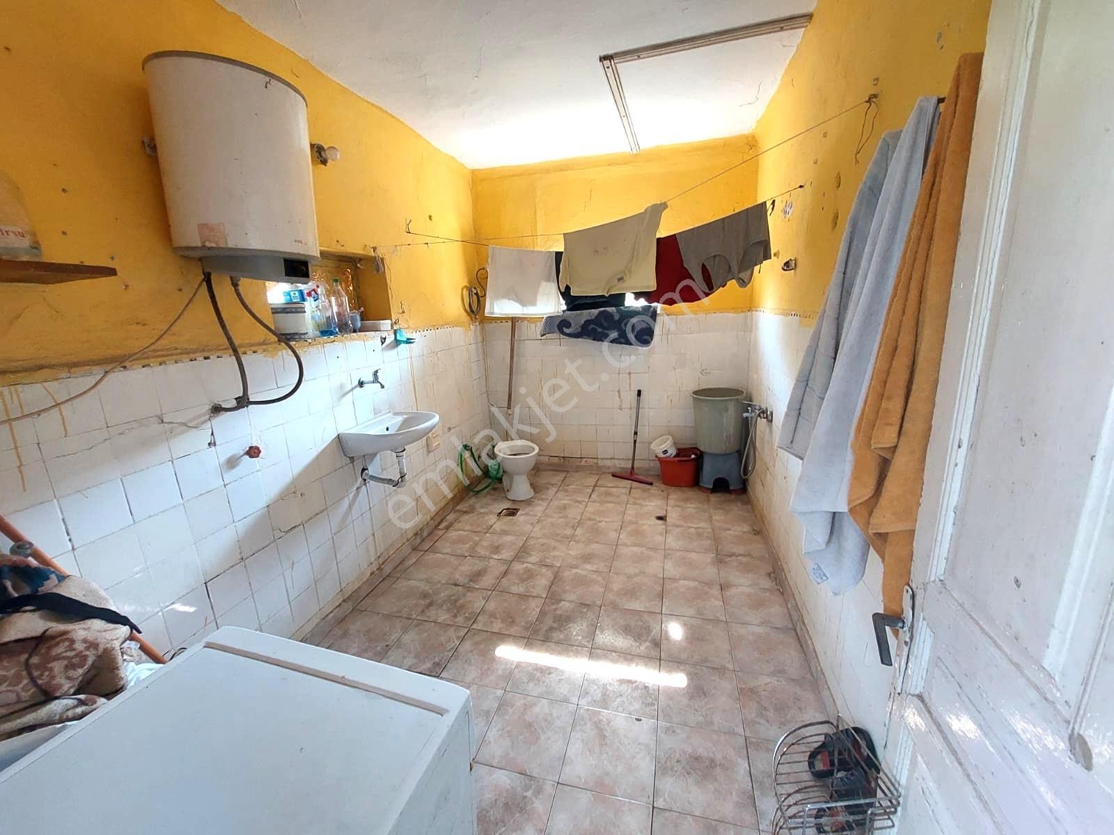 Kuşadası Merkez'de Satılık 5+2 Dublex Tam Müstakil Ev - Görsel 28