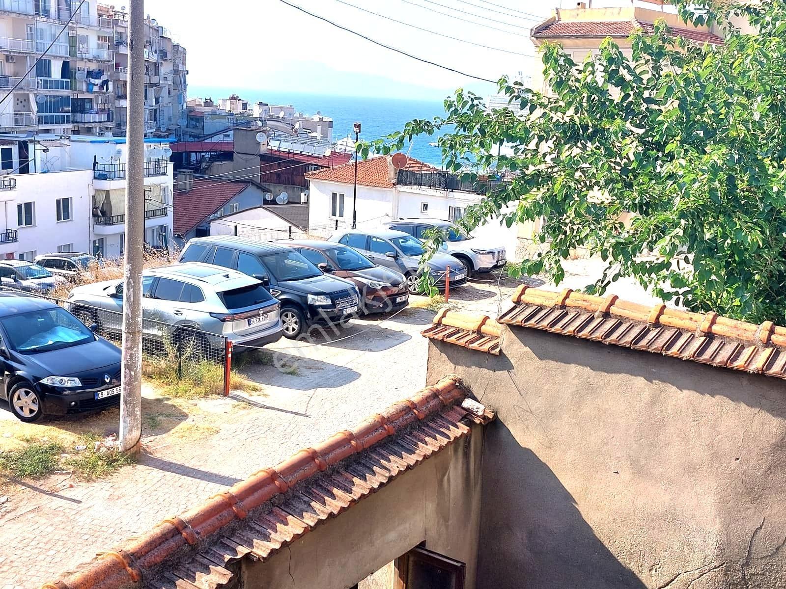 Kuşadası Merkez'de Satılık 5+2 Dublex Tam Müstakil Ev - Görsel 17