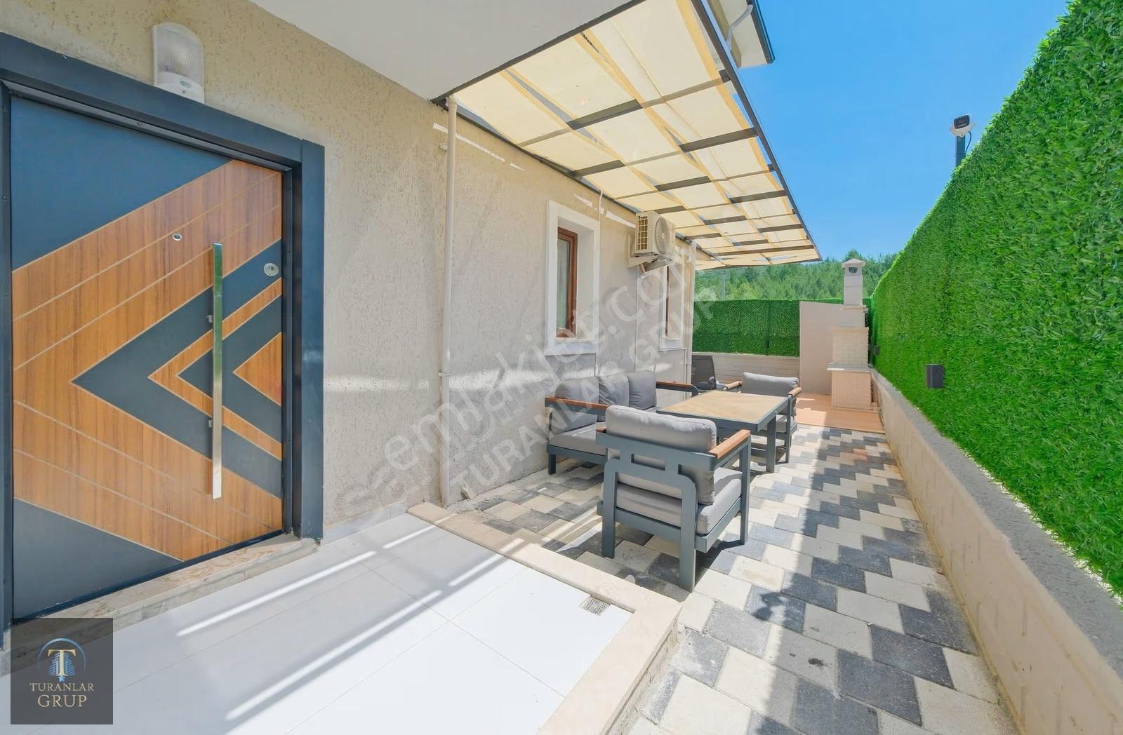 Turanlar Gruptan Üzümlüde Satılık Eşyalı Havuzlu 3+1 Villa - Görsel 7