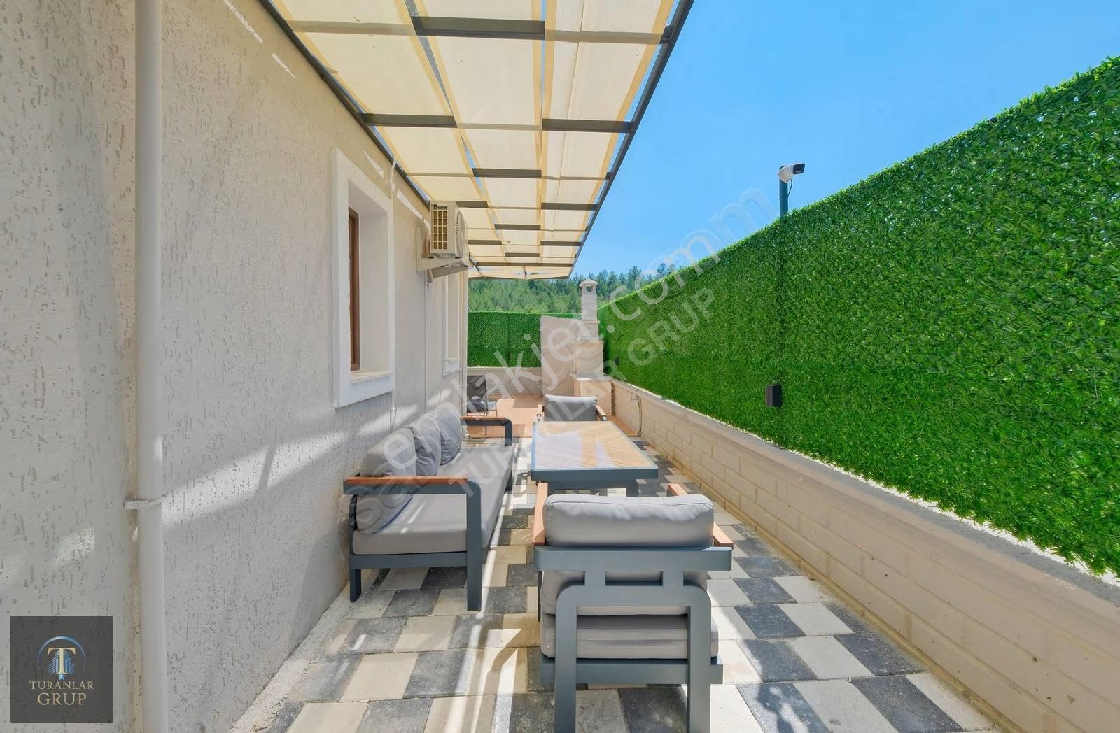 Turanlar Gruptan Üzümlüde Satılık Eşyalı Havuzlu 3+1 Villa - Görsel 19