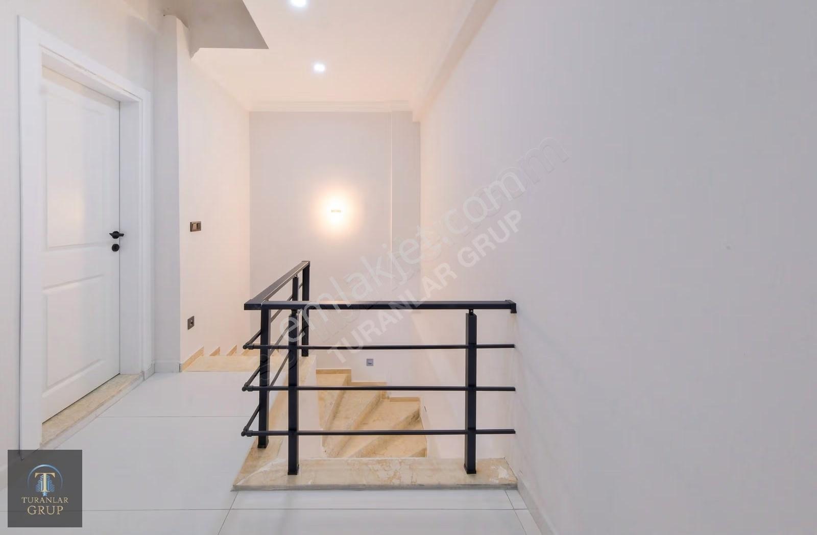 Turanlar Gruptan Üzümlüde Satılık Eşyalı Havuzlu 3+1 Villa - Görsel 20